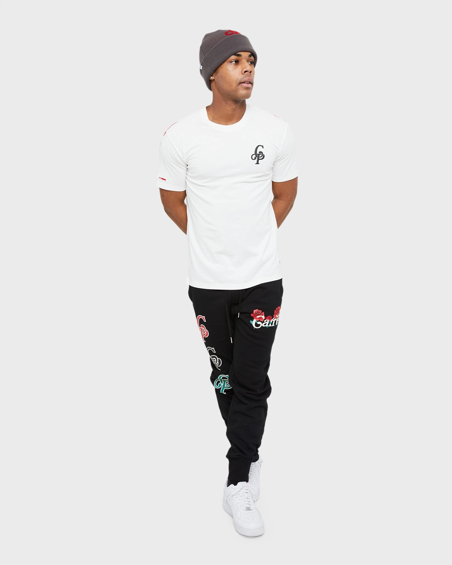 Carre Volle Rose Vintage T-Shirt Off White Fun and Playful