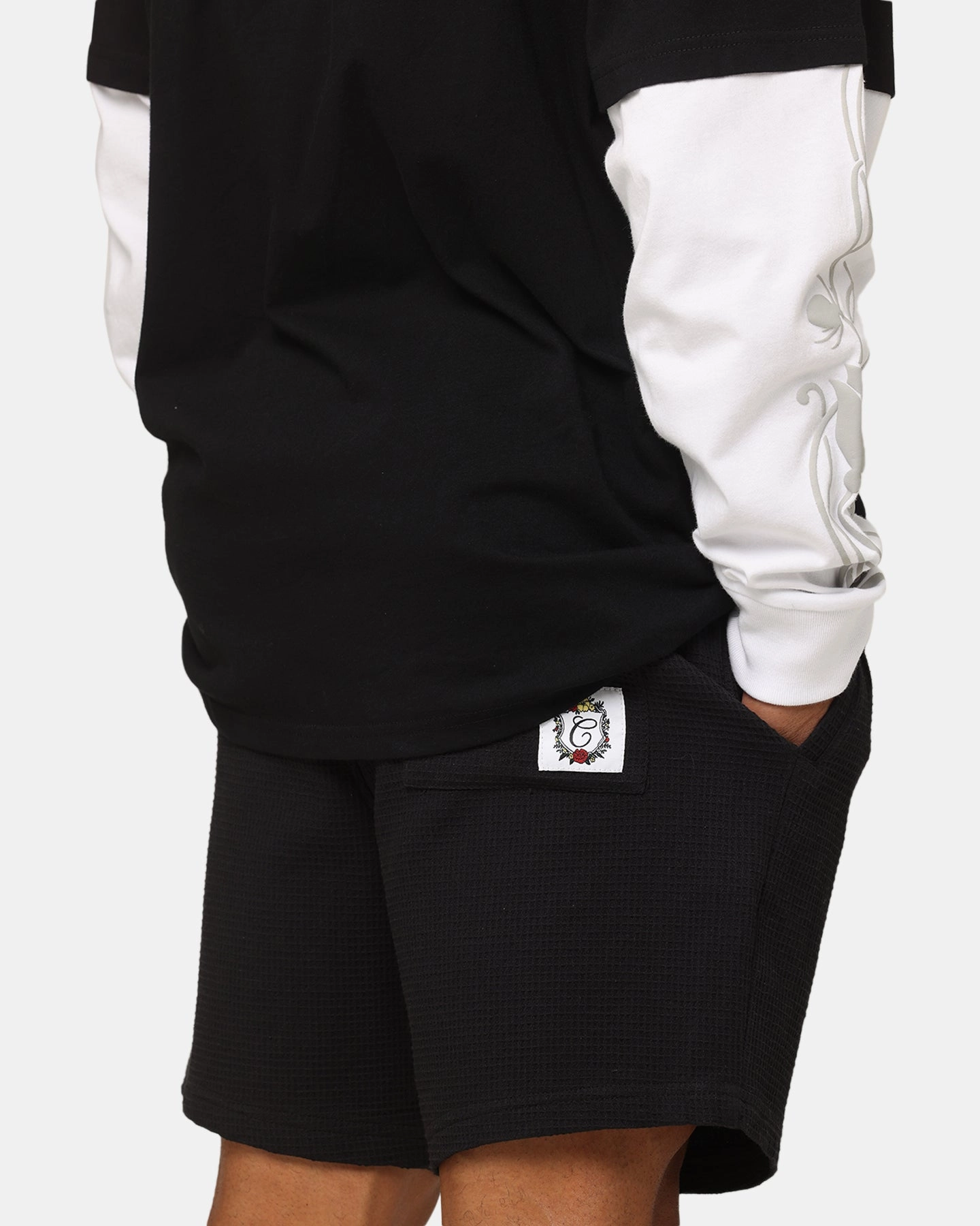 Carre Waffle Shorts Black graduation season