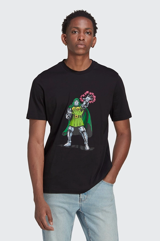 Outdoor Trend Look Adidas X Marvel Disney Graphic SS Tee