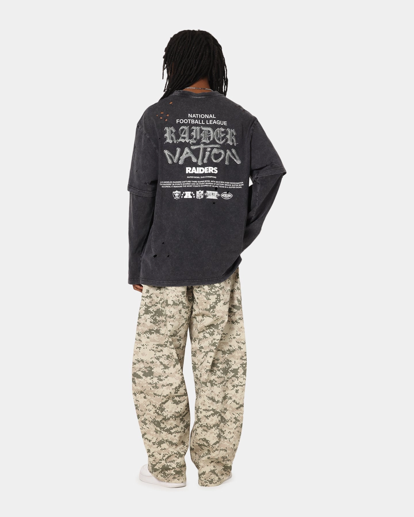 Mitchell & Ness Las Vegas Raiders Chromed Mock Long Sleeve T-Shirt Faded Black Essential Wardrobe Boat neck style