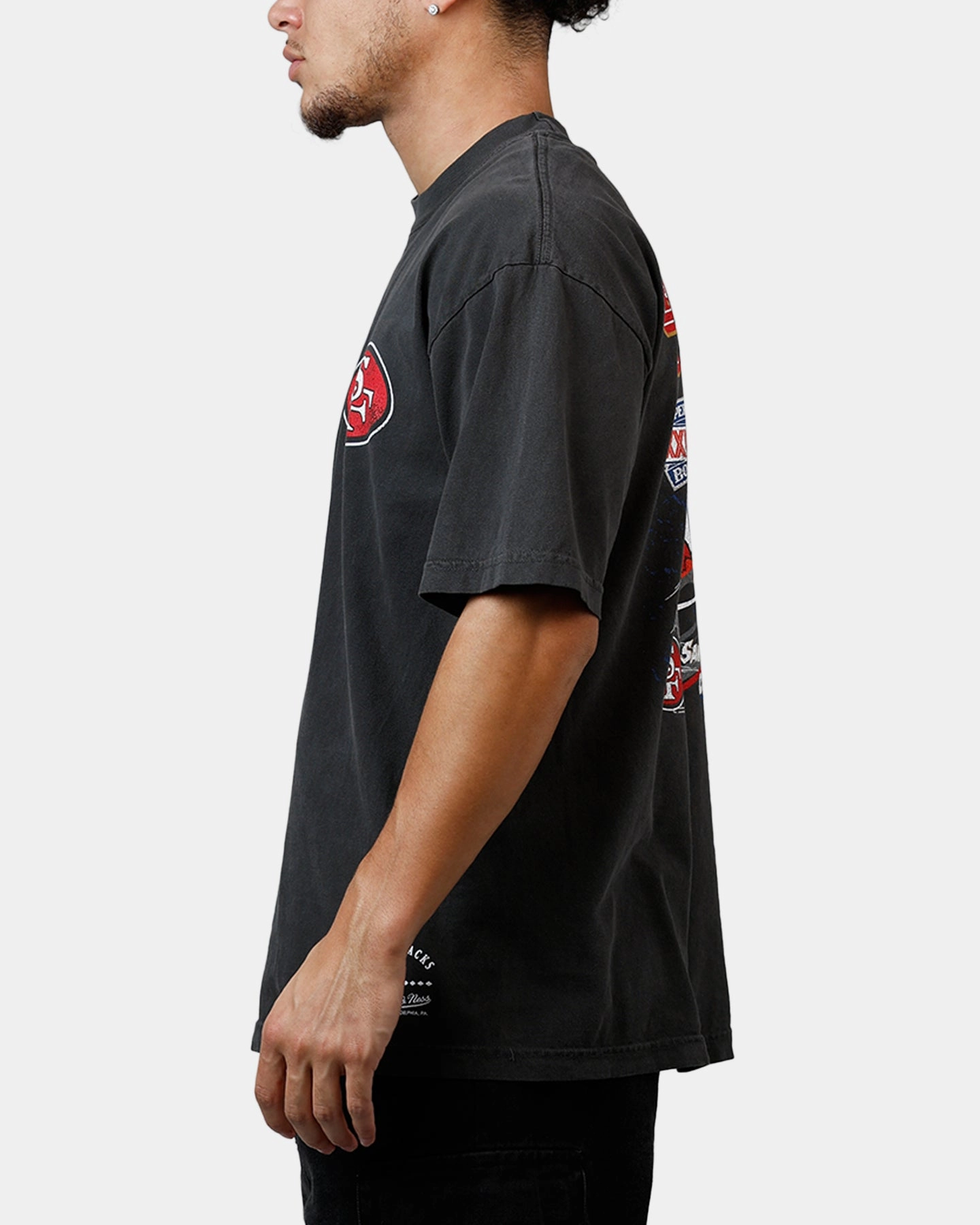 Men's masculinity Mitchell & Ness San Francisco 49ers Alter Ego Vintage T-Shirt Faded Black