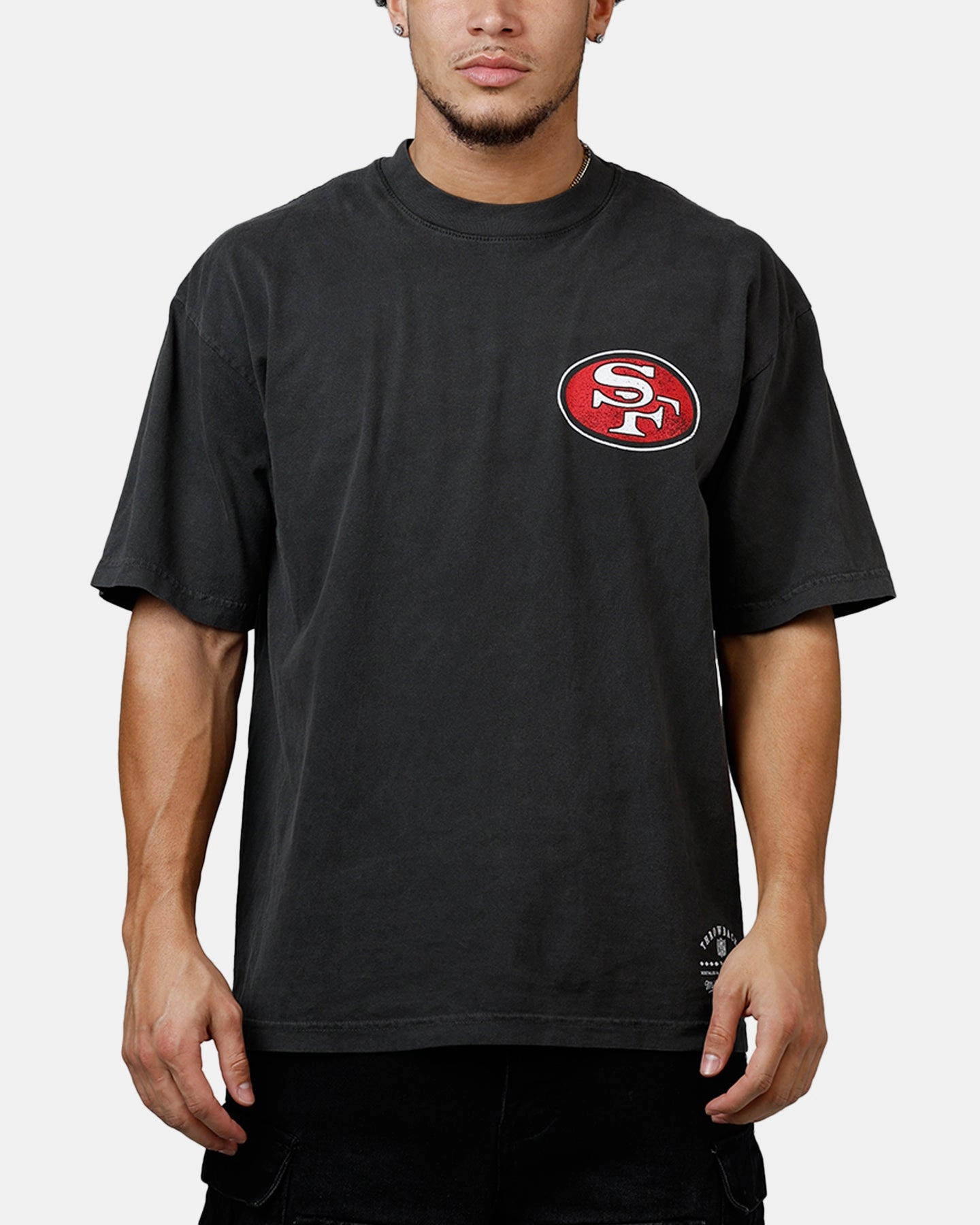 Mitchell & Ness San Francisco 49ers Alter Ego Vintage T-Shirt Faded Black Essential Layer