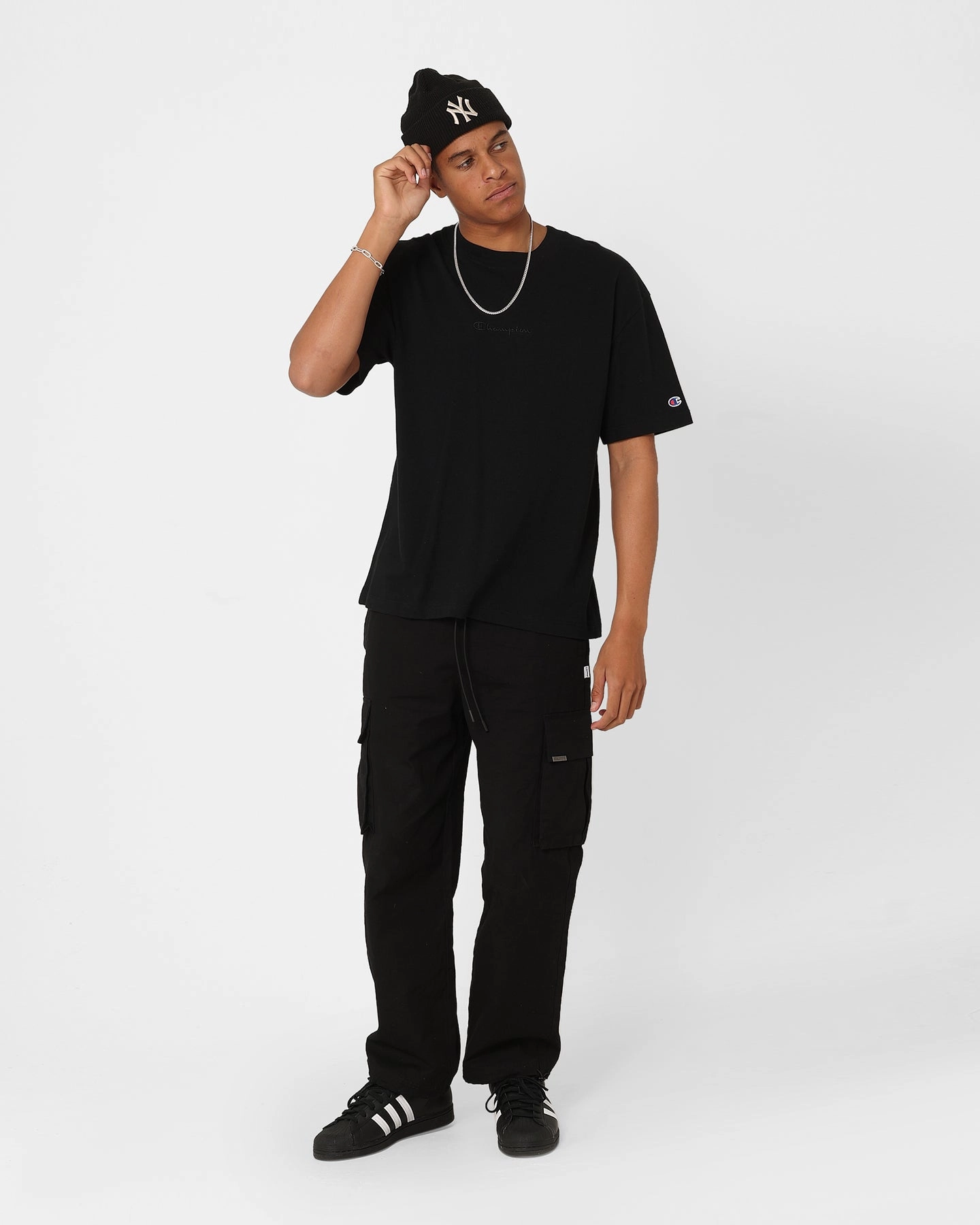 Durable Ribbed Hem Champion Heritage New Script T-Shirt Black