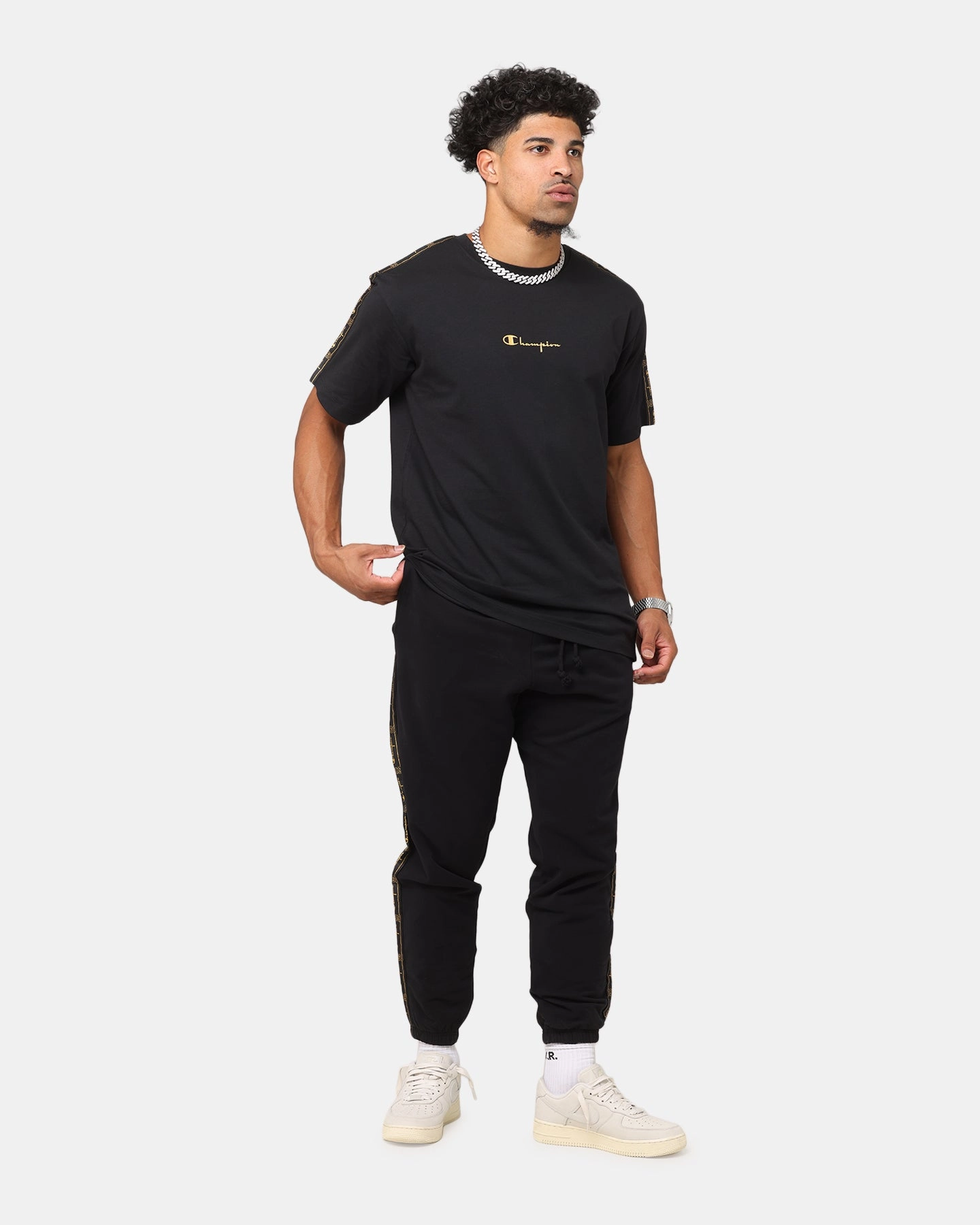 Champion Lux Taping Joggers Black Seamless construction Durable Construction