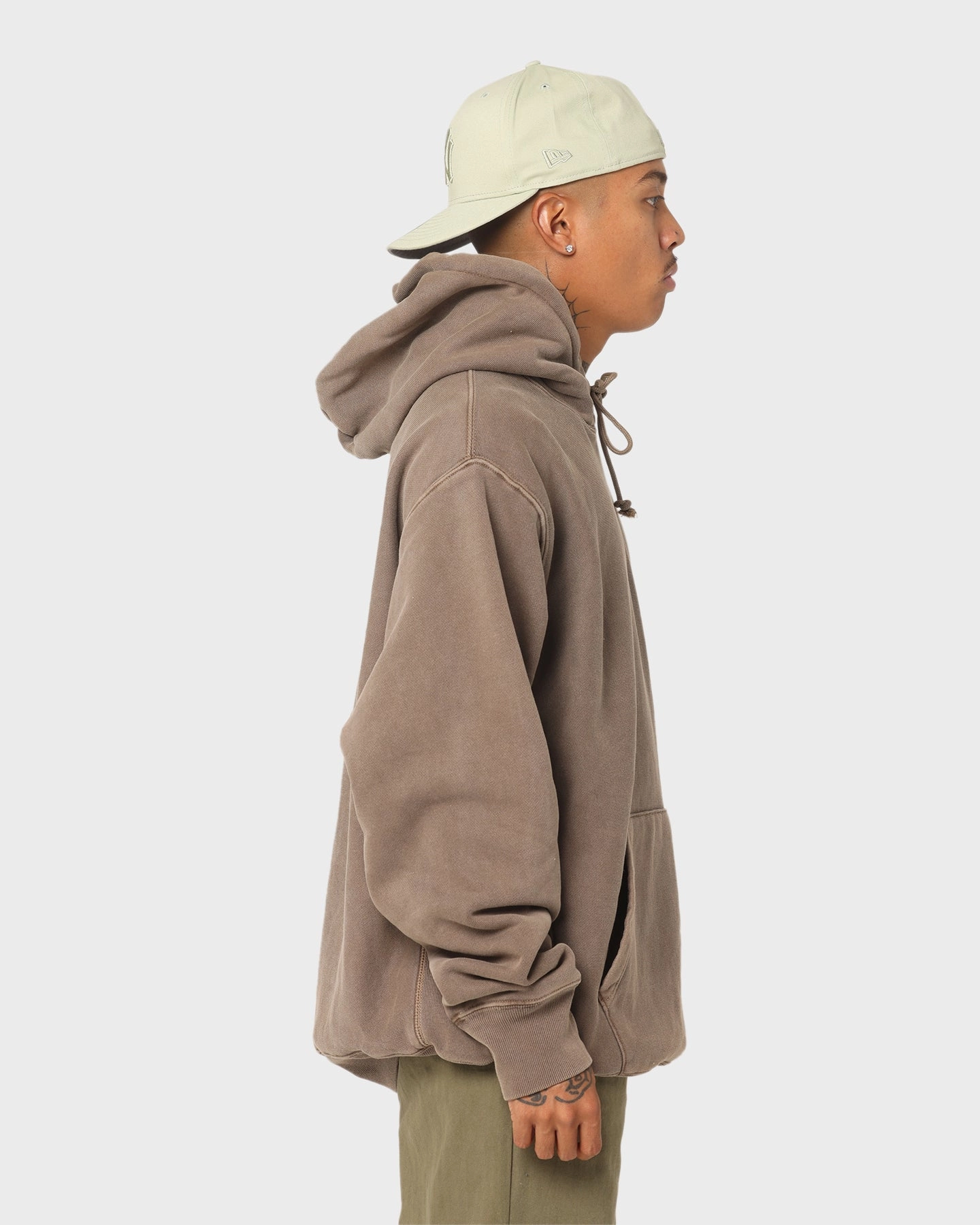 suitable for beach vacations Champion Reverse Weave Garm Dye Hoodie Latte Brown
