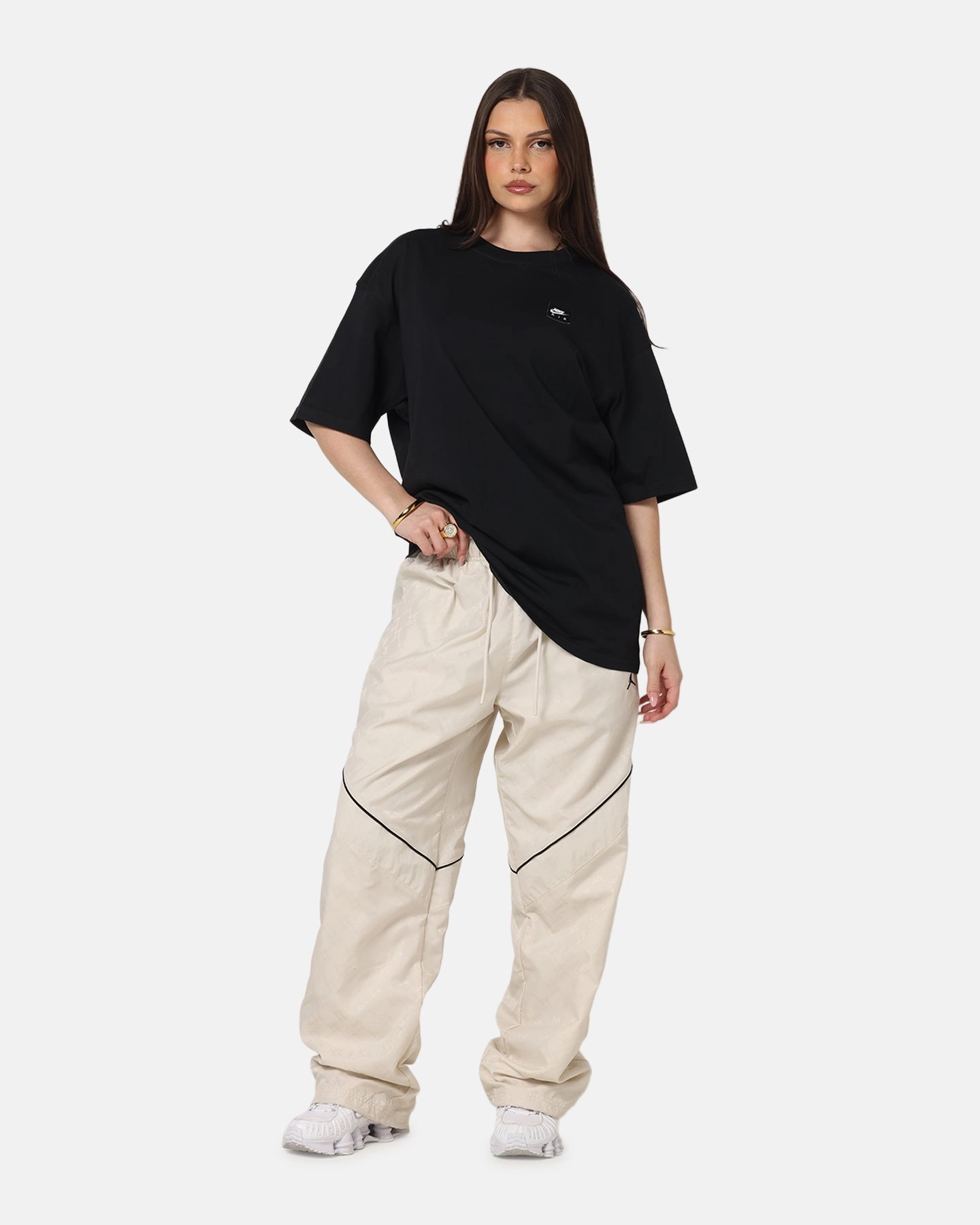 Nike Sportswear Max90 T-Shirt Black Timeless Layering Comfy and Soft