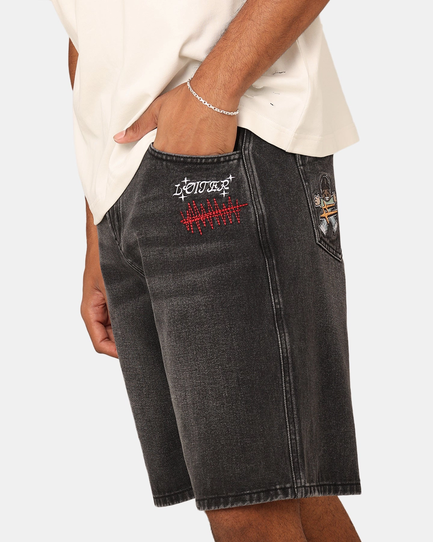 Loiter Sk8 Jorts Washed Black skin friendly Festival wear