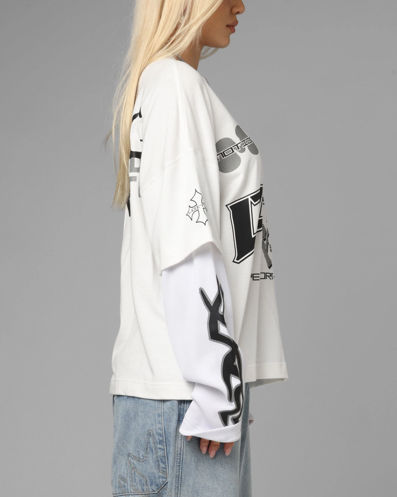 Cool and casual Light and Soft Loiter Performance Layered Long Sleeve T-Shirt Off White