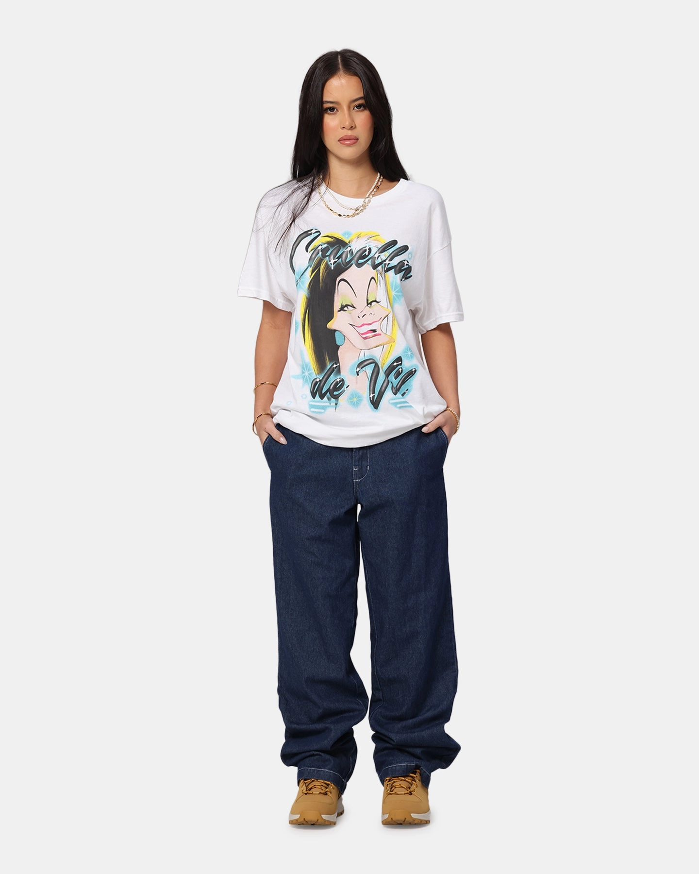 Micro Perforated Fabric Goat Crew Disney Cruella De Vil Airbrush T-Shirt White