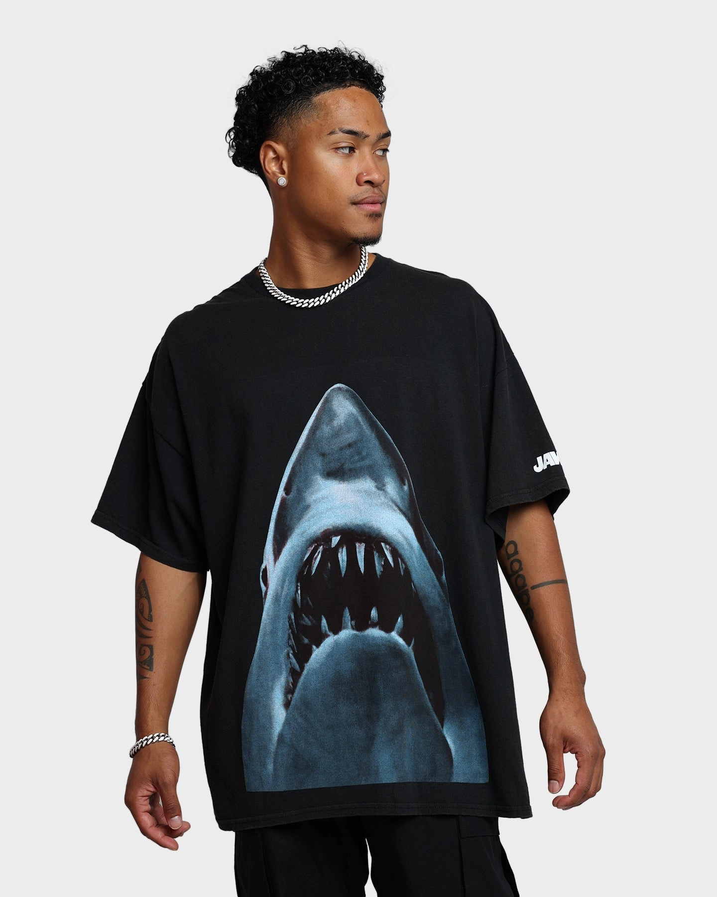 American Thrift X Jaws Jaws Vintage T-Shirt Black Wash Wide Neck Opening