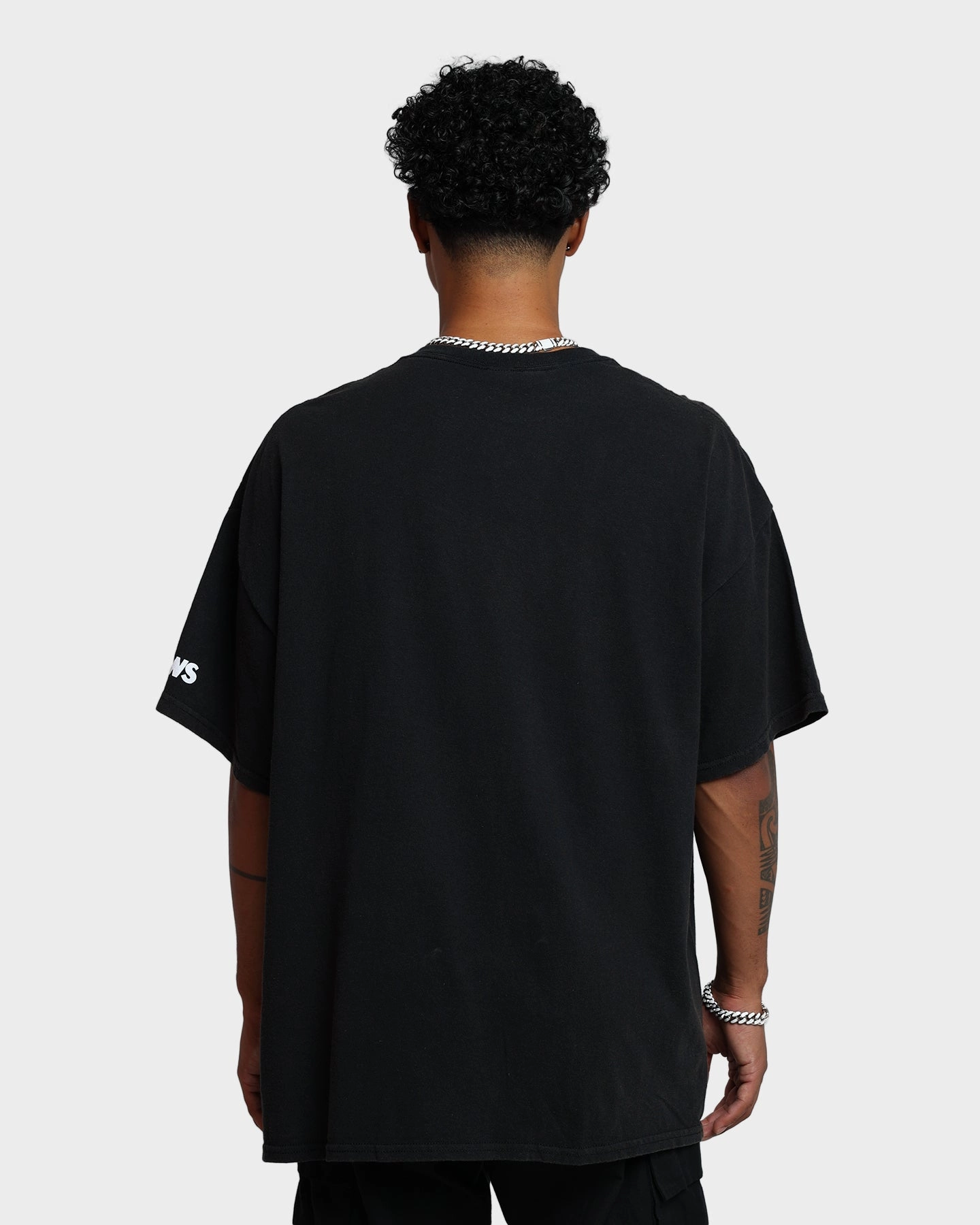 MoistureWickingFabric American Thrift X Jaws Jaws Vintage T-Shirt Black Wash