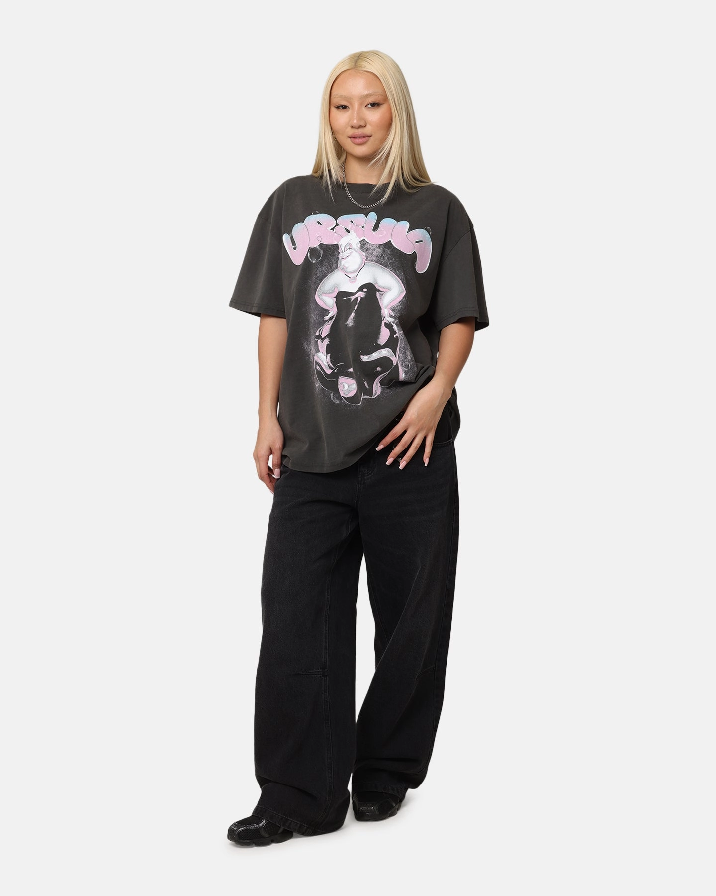Eco-friendly Wrinkle Resistant Texture American Thrift Disney The Little Mermaid Ursula Heavyweight T-Shirt Black Wash