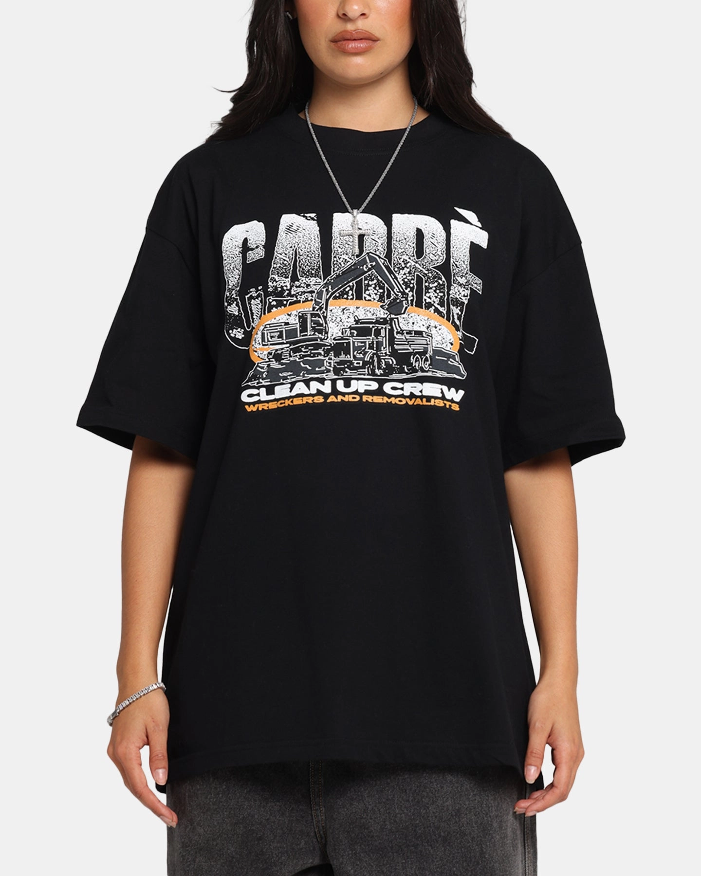 Layered Hem Design SeamlessSidePanels Carre Clean Up Crew T-Shirt Black