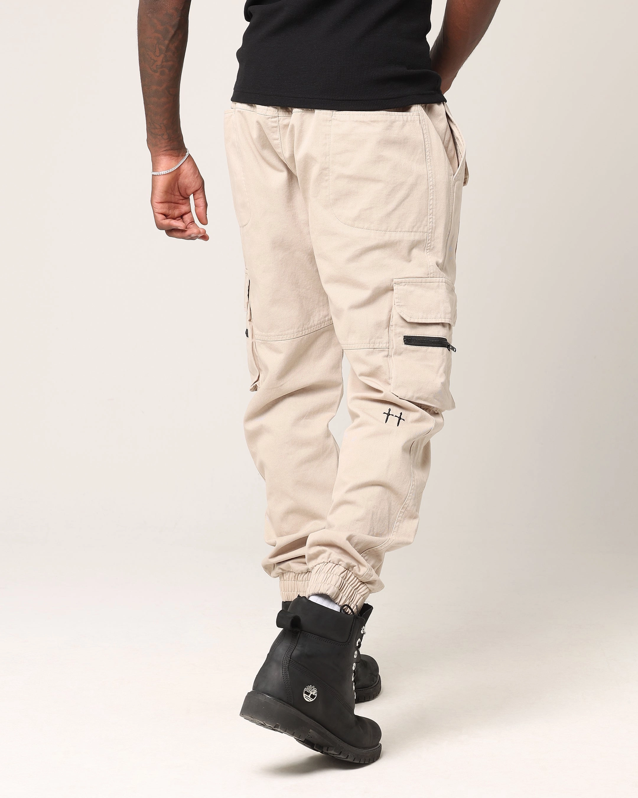 Saint Morta Payload Tactical Jogger Stone Non Iron Technology