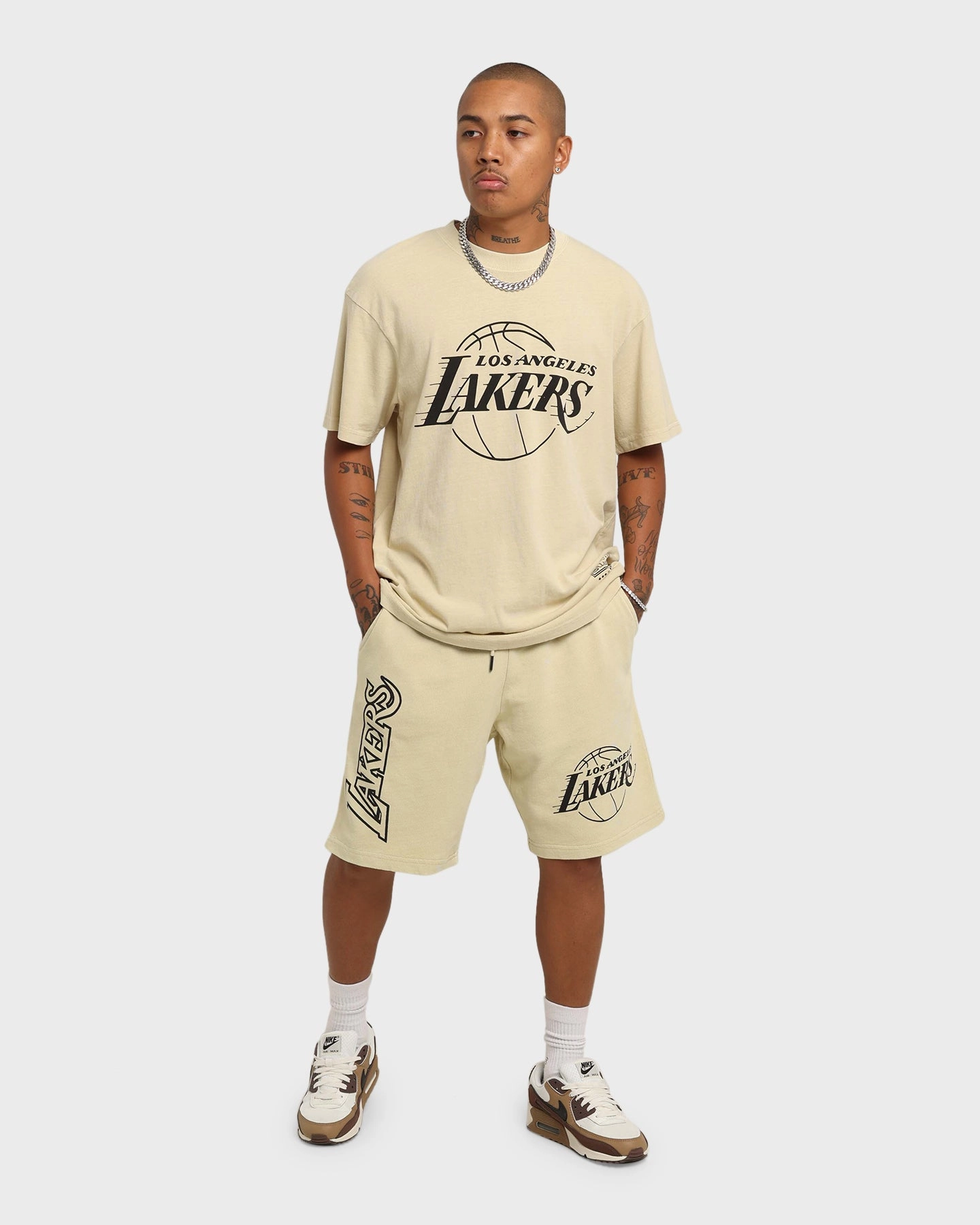 Mitchell & Ness Los Angeles Lakers Desert Sand Stencil Shorts Desert Sand sweater Adjustable drawstring