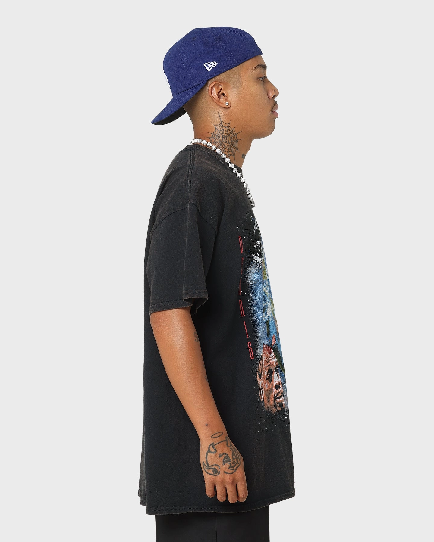 Rodman Brand Astro Head Vintage T-Shirt Black Wash Crew Neck Design Sporty Design