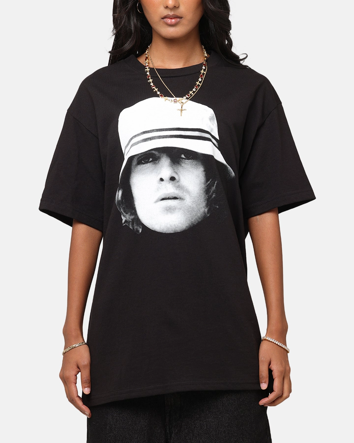 Liam Gallagher Bucket Hat T-Shirt Black Timeless casual wear Comfy and Soft