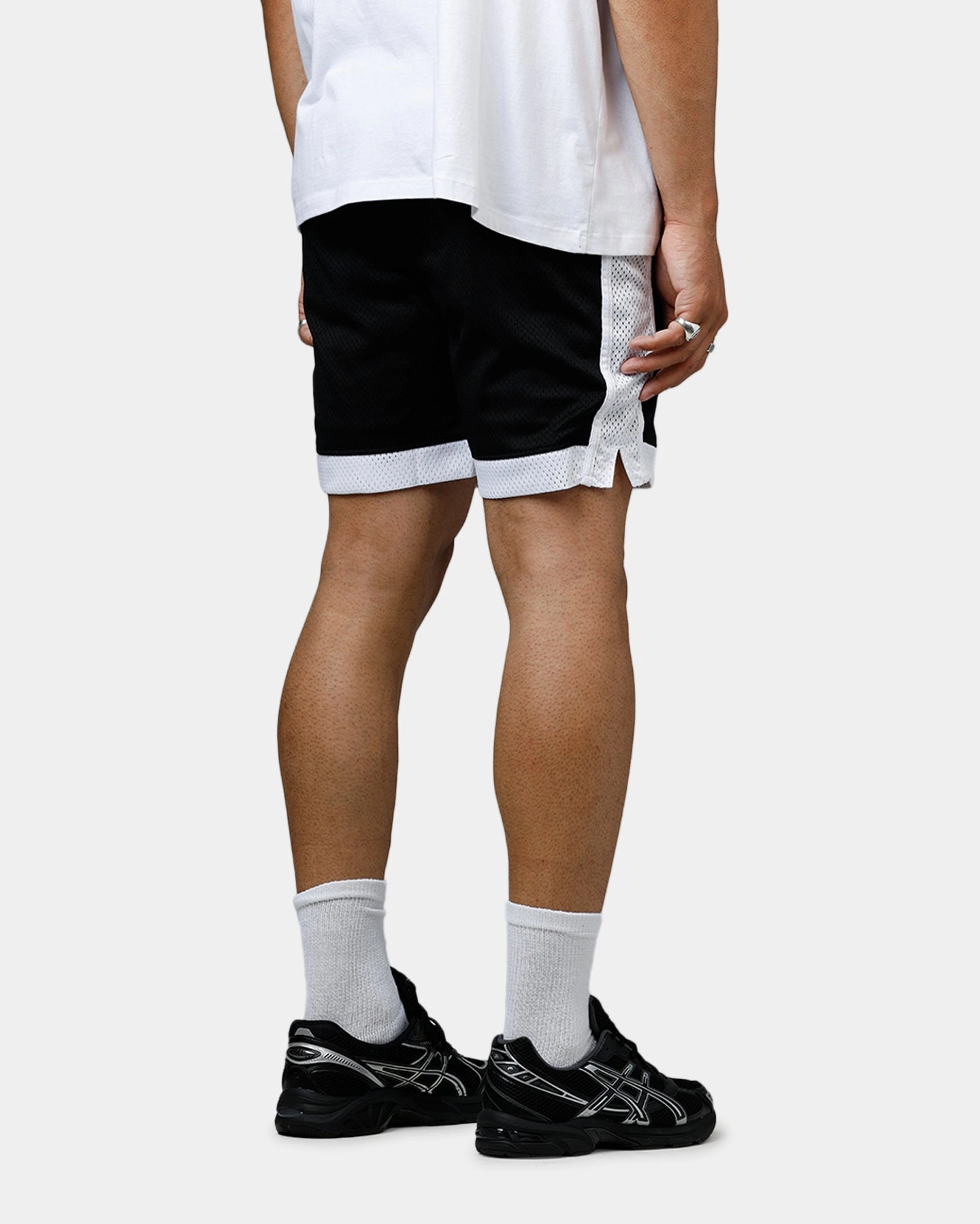 New Era San Diego Padres Sport Class Shorts Black/White Adaptive Temperature Control