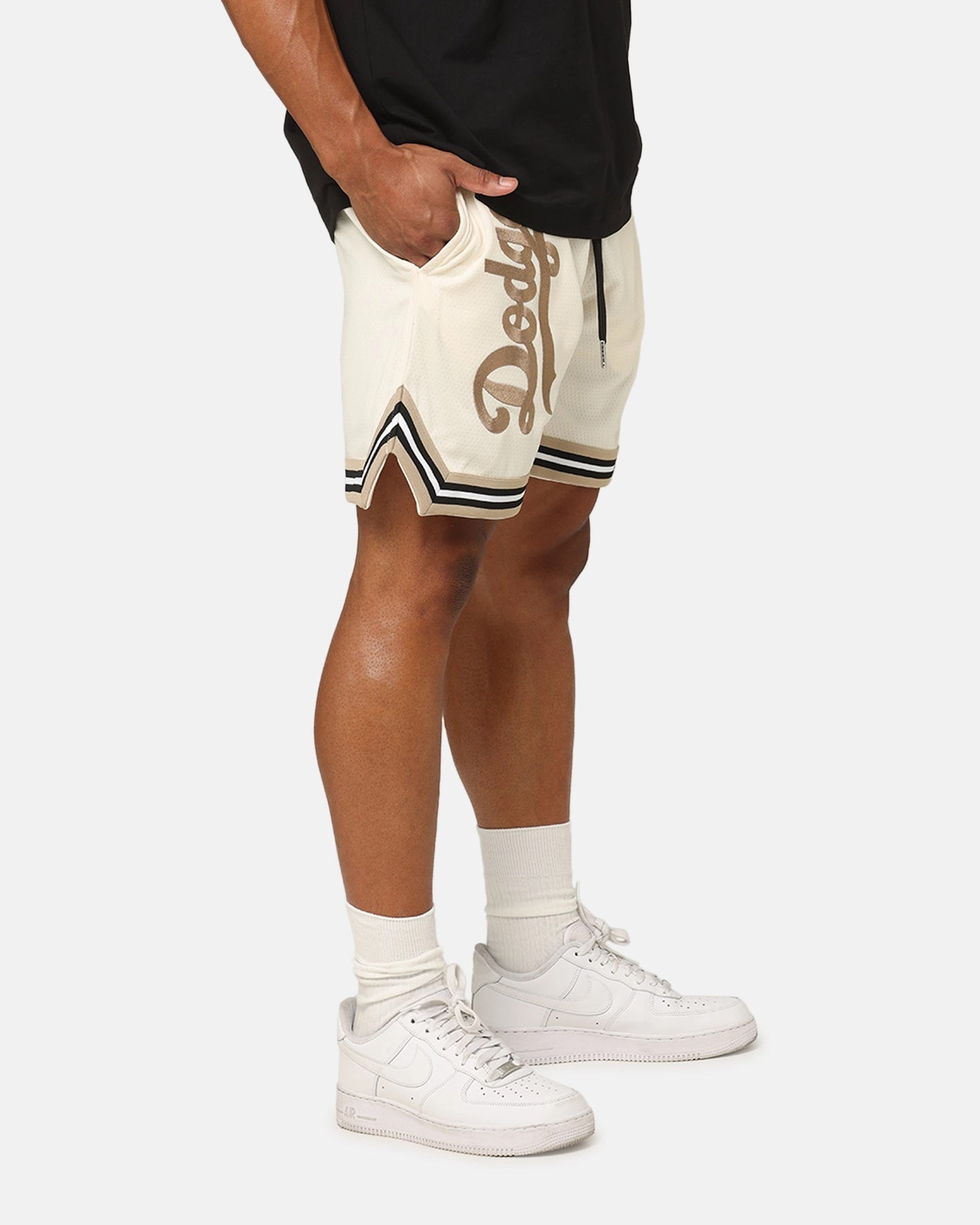 ski wear New Era Los Angeles Dodgers Mesh Shorts Light Beige