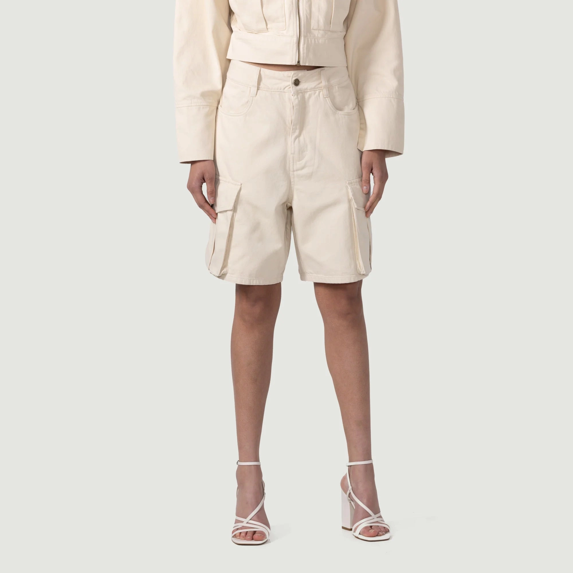 Urban Fashion Women's Honor The Gift Baggy Cargo Short 'Bone'