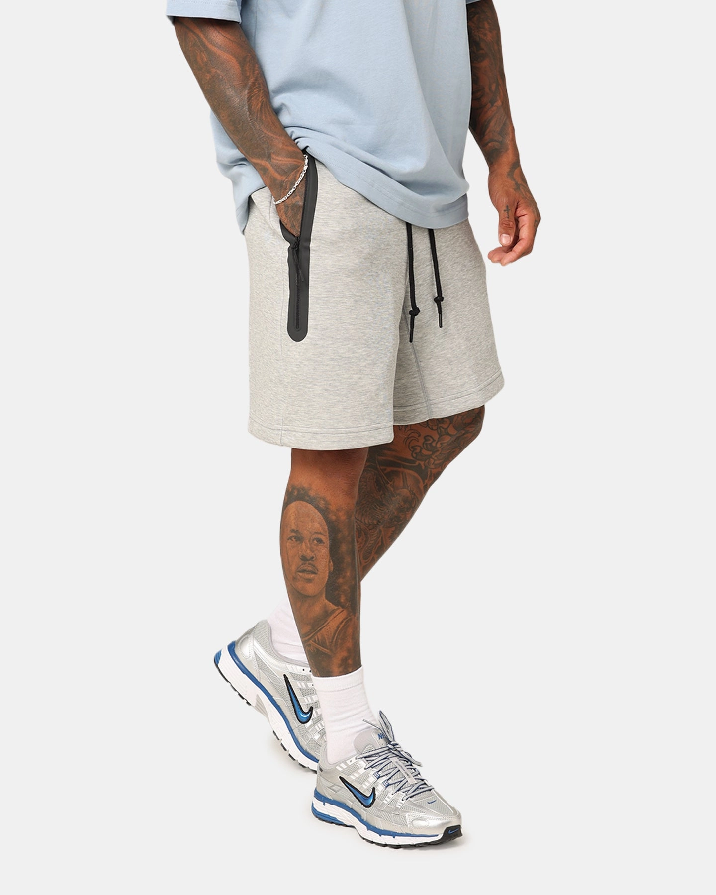 Nike Tech Fleece Shorts Dark Grey Heather Relax Fit checkered pattern