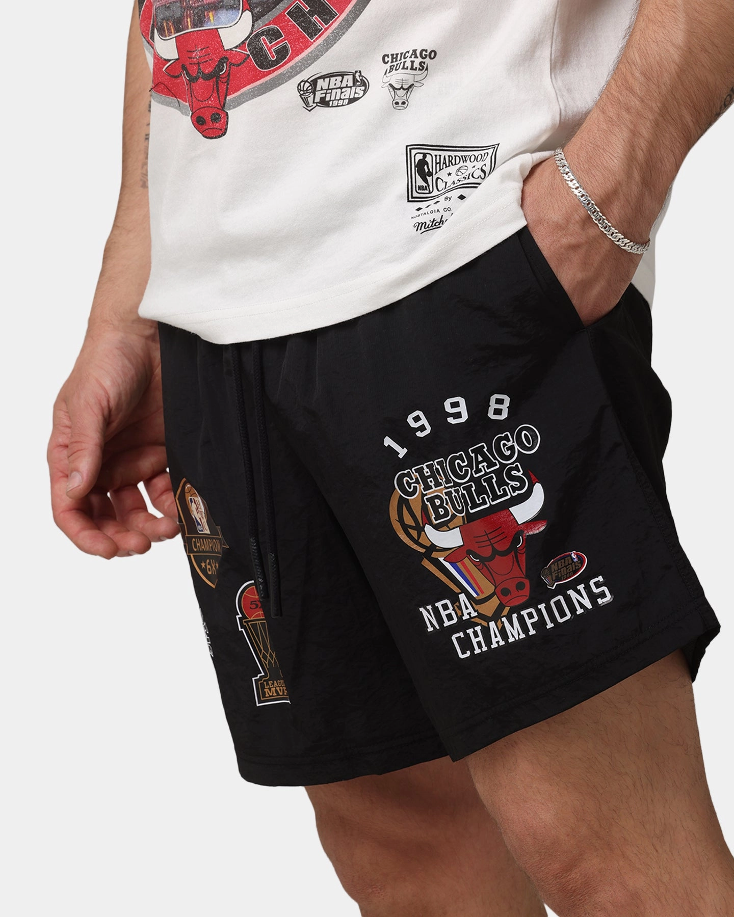 Mitchell & Ness Chicago Bulls Champs Nylon Shorts Black Anti Static Technology