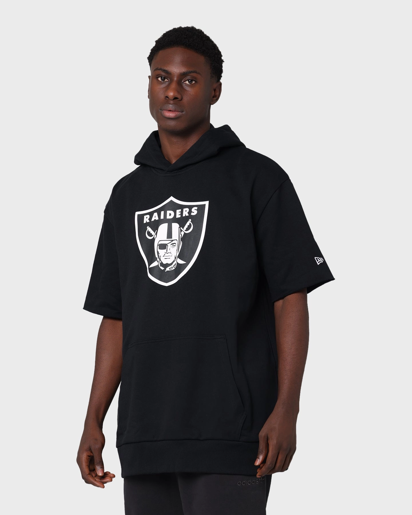 Surf Certificate New Era Las Vegas Raiders Oversized Short Sleeve Hoodie Black