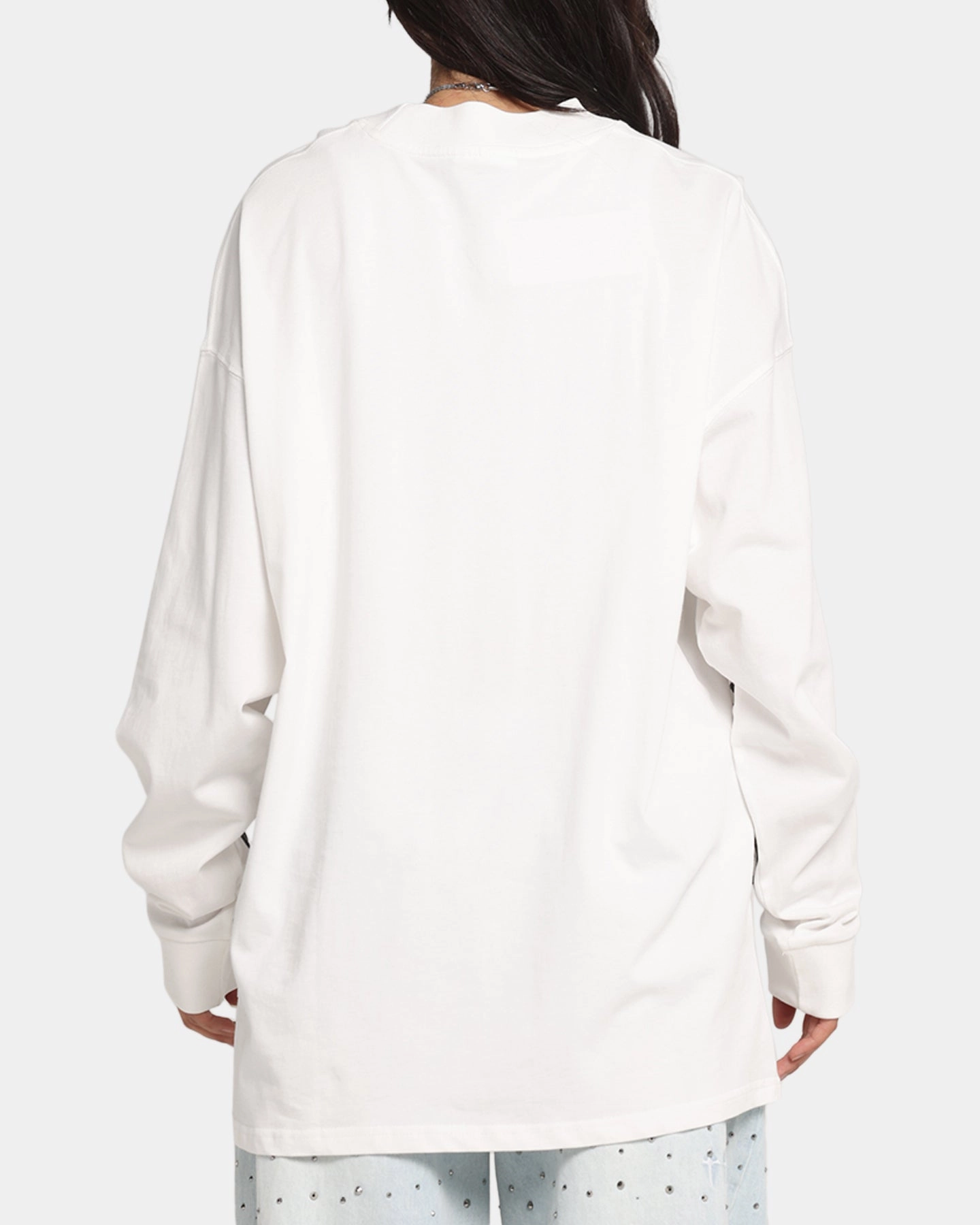 Carre Global Oversized Long Sleeve T-Shirt Off White Non Irritating Collar Comfy Essentials Wear