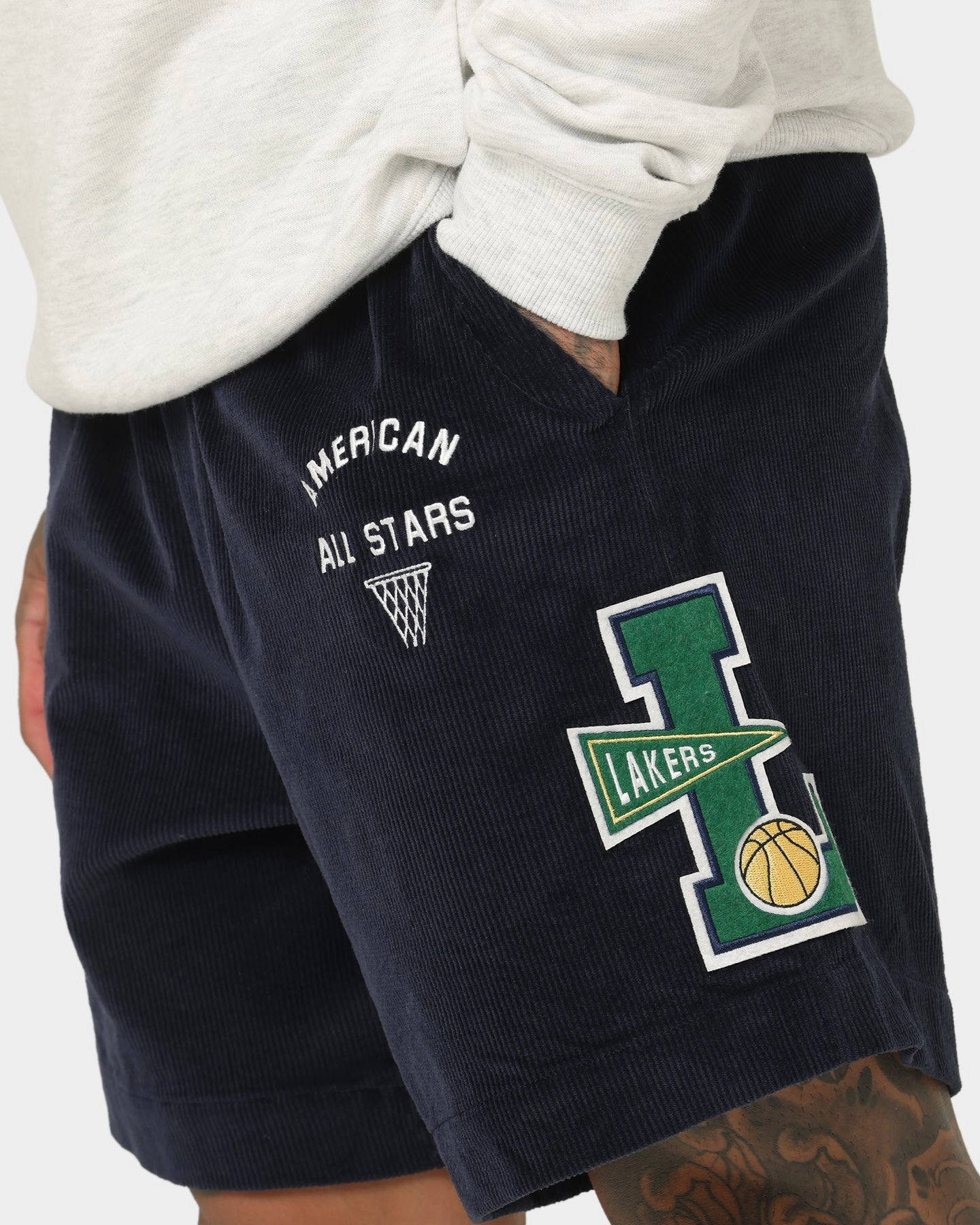 Game Day dress shorts Mitchell & Ness Los Angeles Lakers Varsity Corduroy Shorts Midnight Navy