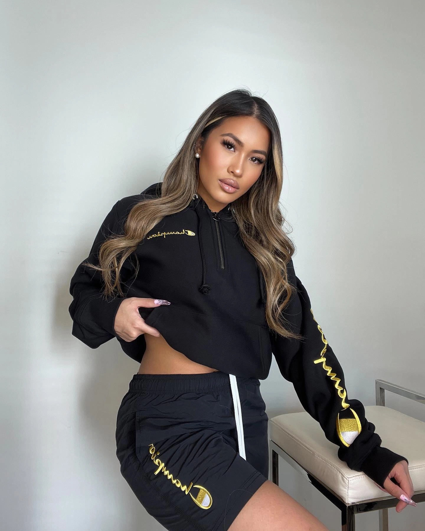 Rain Comfort Champion Reverse Weave Quarter Zip Hoodie Black/Gold