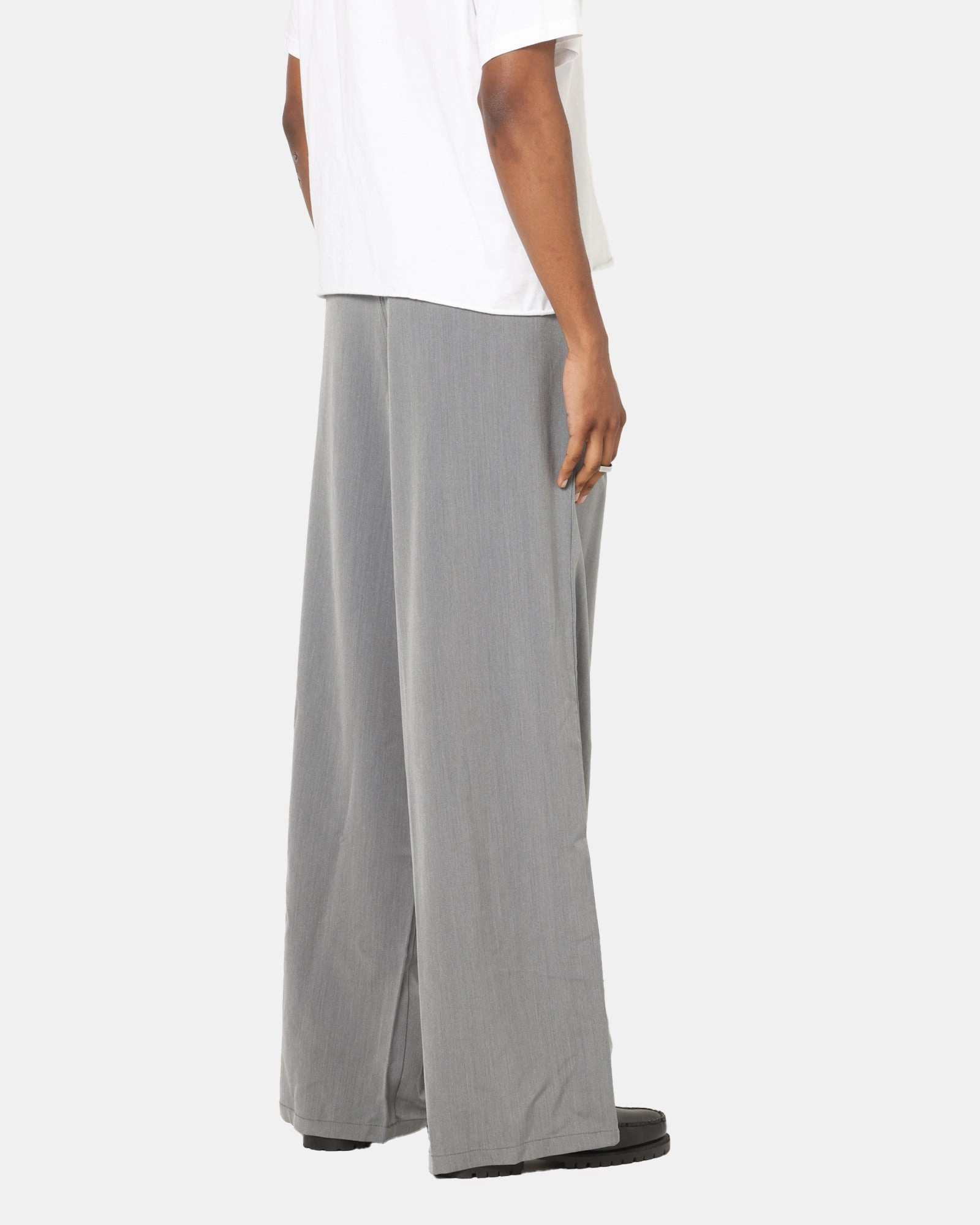 XXIII Pleated Pant Grey Sweat Wicking Lining