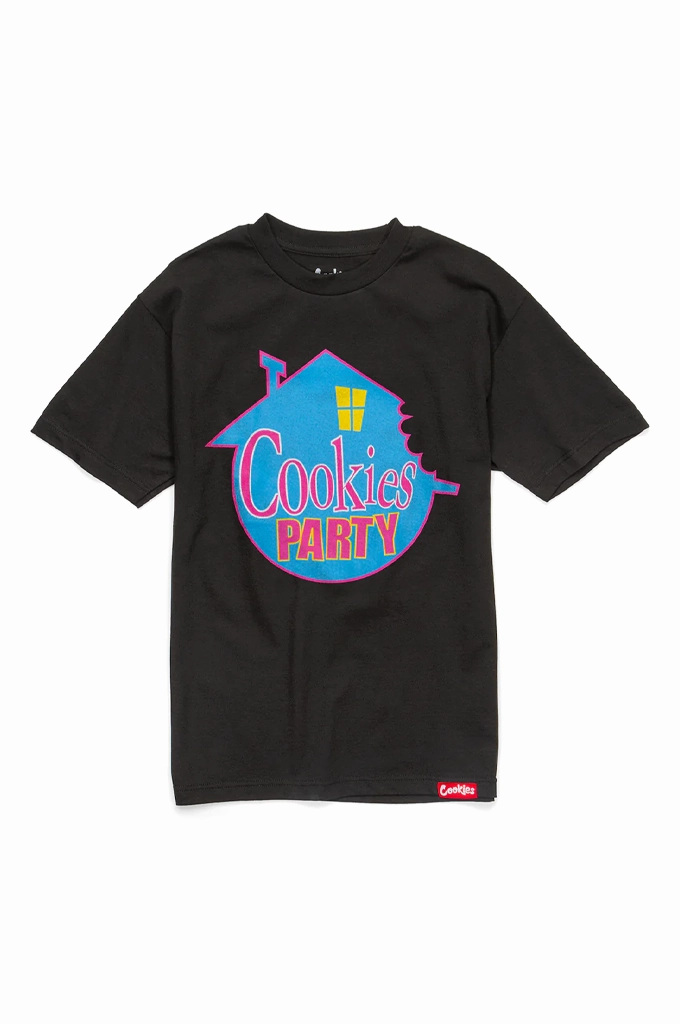 Casual Style LayeringFriendly Cookies House Party Tee