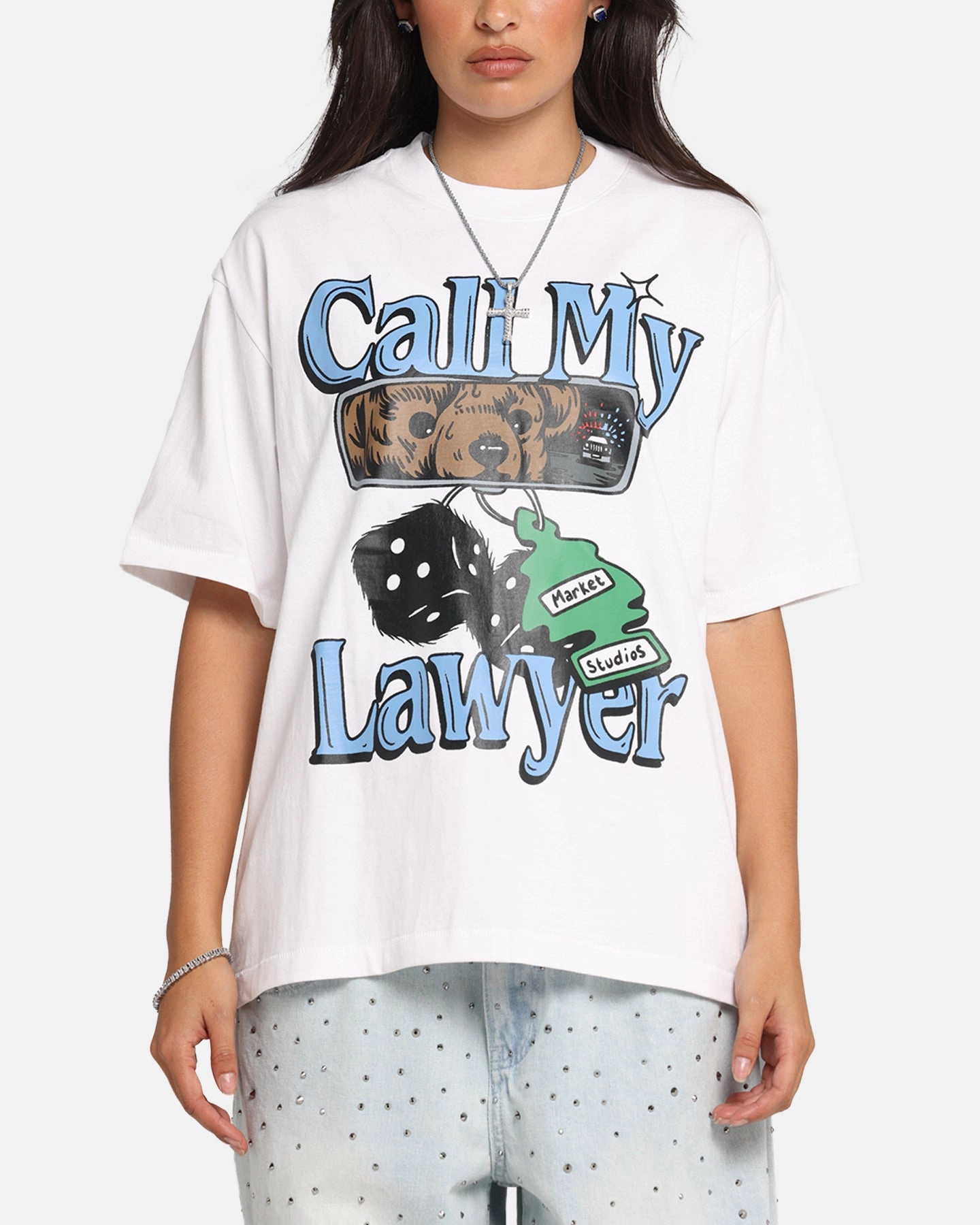 Market Lawyer Chase T-Shirt White Seasonal top