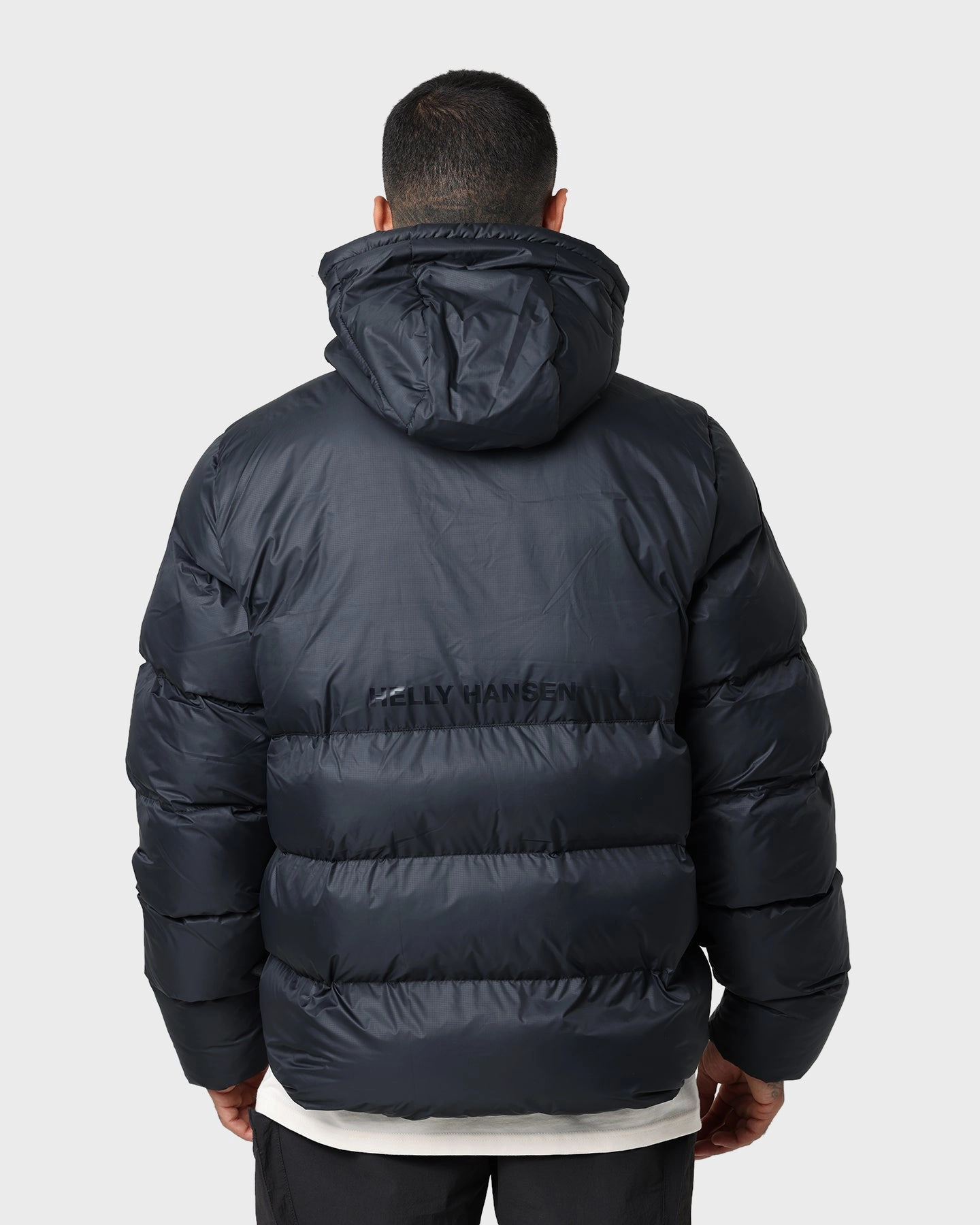 Introduce Travel Layer Helly Hansen Active Puffy Jacket 990 Black