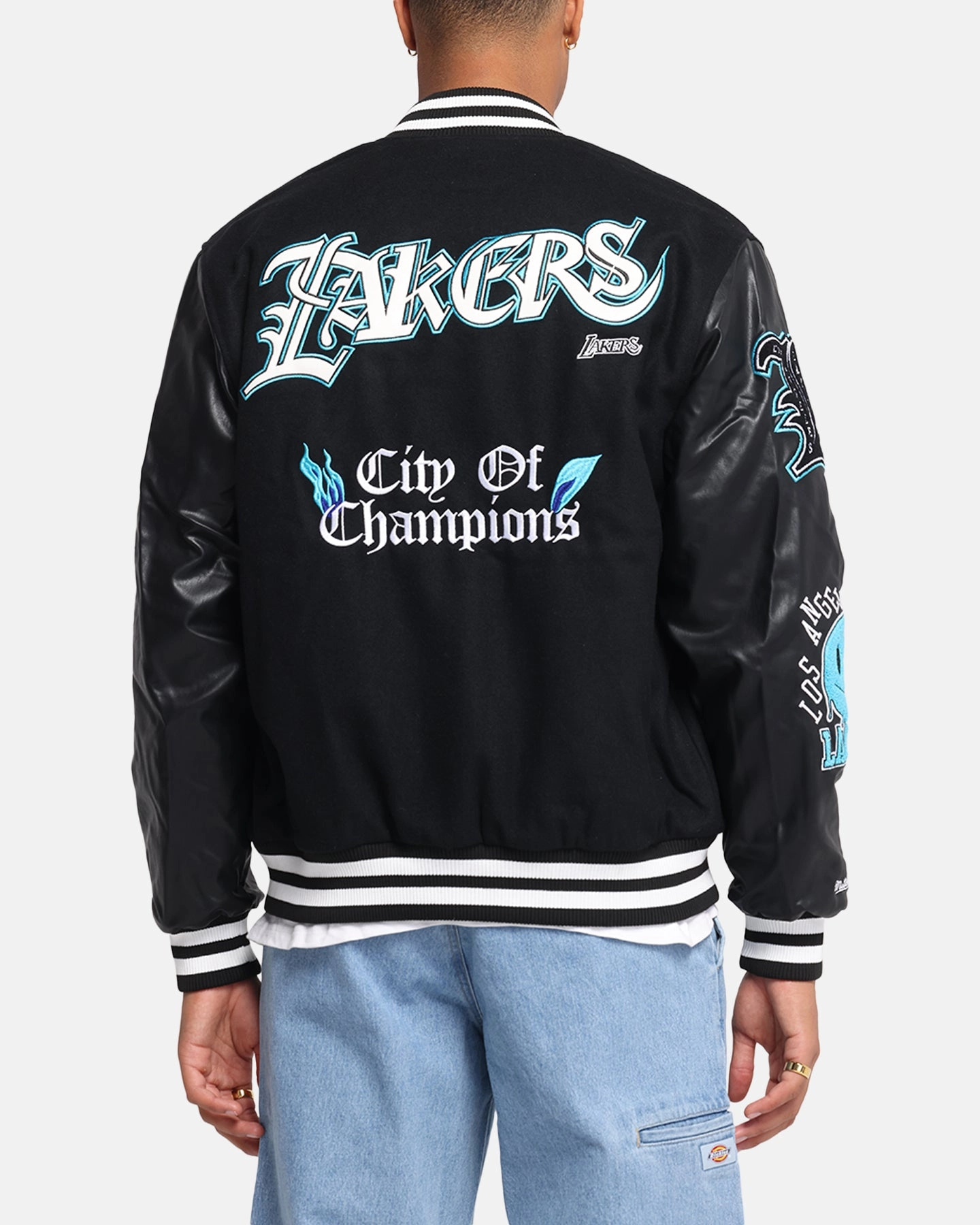 Mitchell & Ness Los Angeles Lakers City Of Champions Varsity Jacket Black Everyday Top