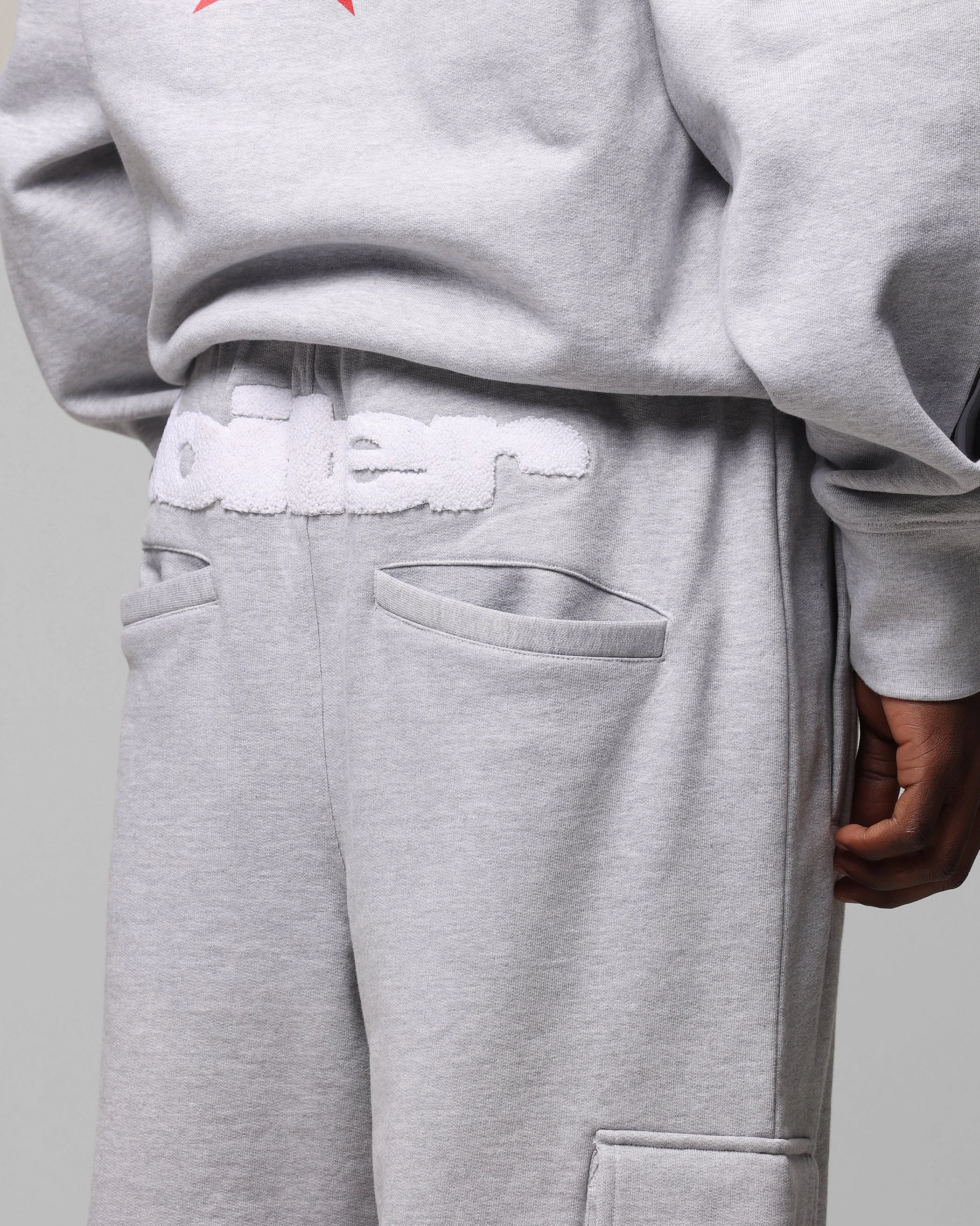AbrasionGuardTape Loiter Premium Essentials Sweatpants Grey Marle