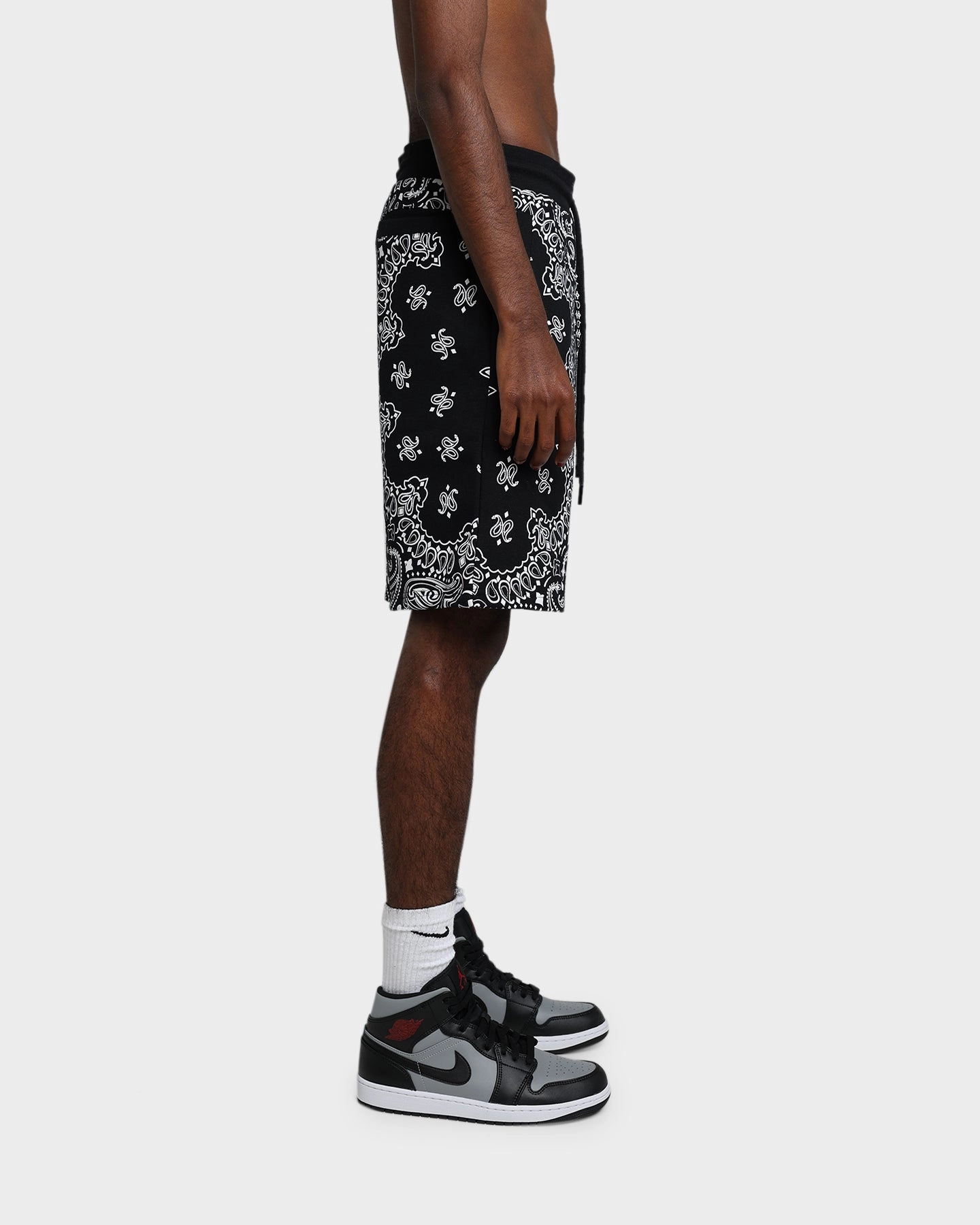 Low Profile Waistband Crooks & Castles Bandana Core Shorts Black