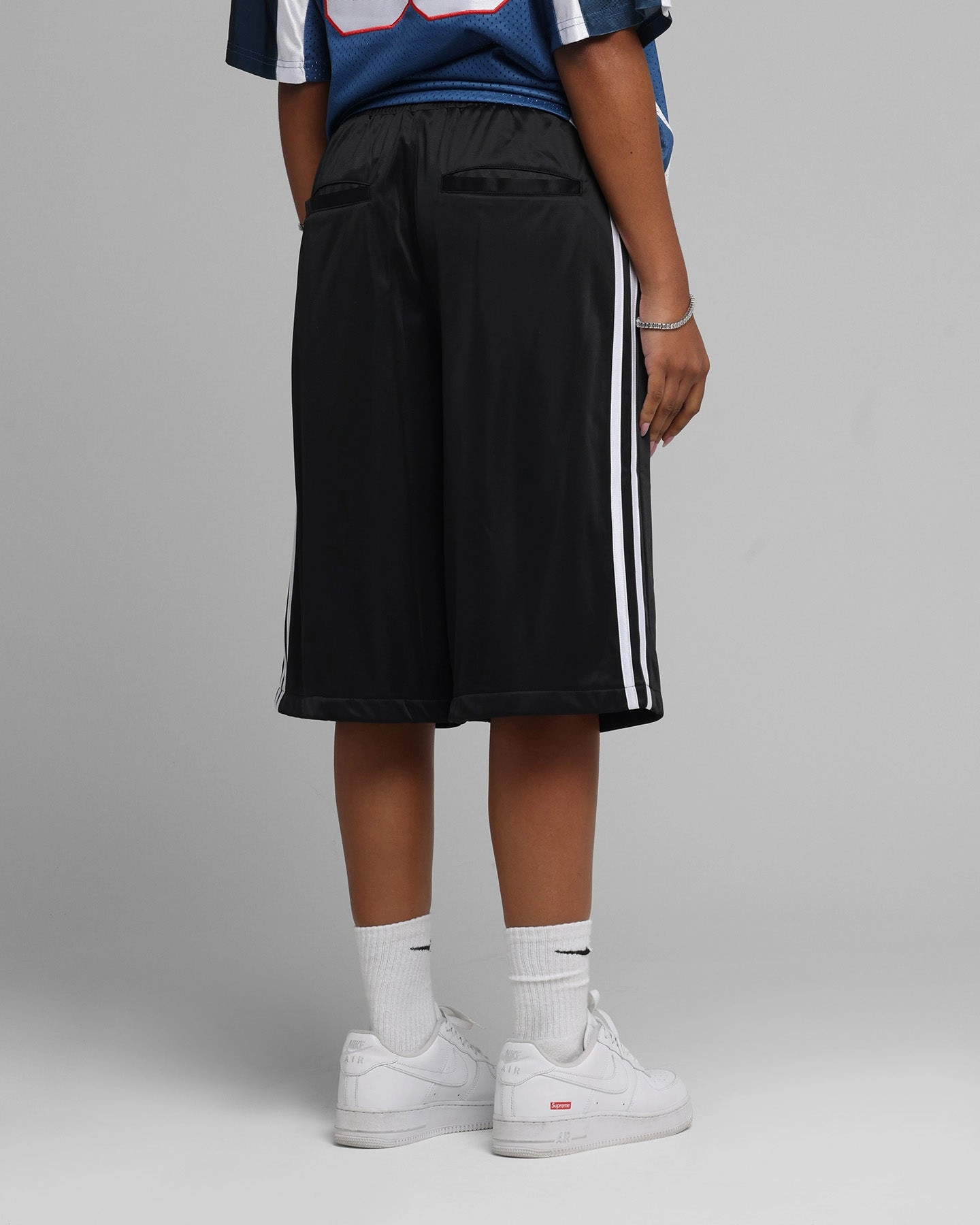 Warm Layers Preppy Style Loiter Track 3 Quarter Shorts Black