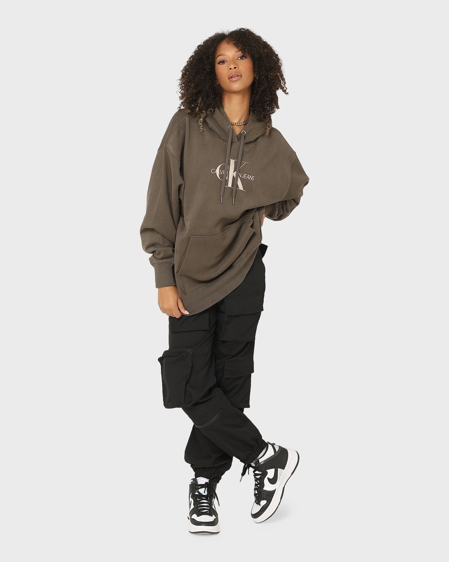 Softshell Material Conquer Calvin Klein Women's Mid Scale Monogram Hoodie Black/Olive