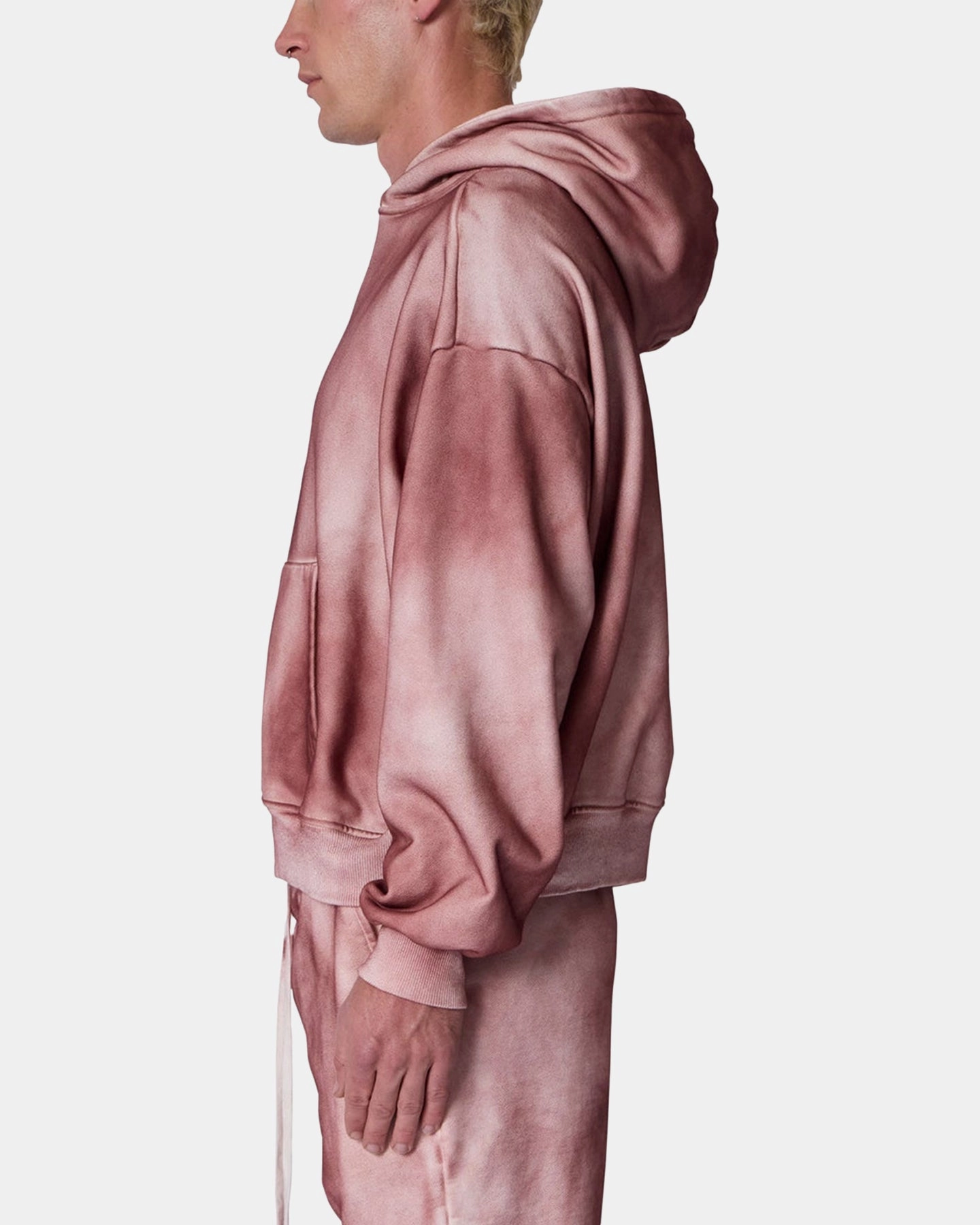 MNML Optic Graded Hoodie Red suitable for cultural festivals