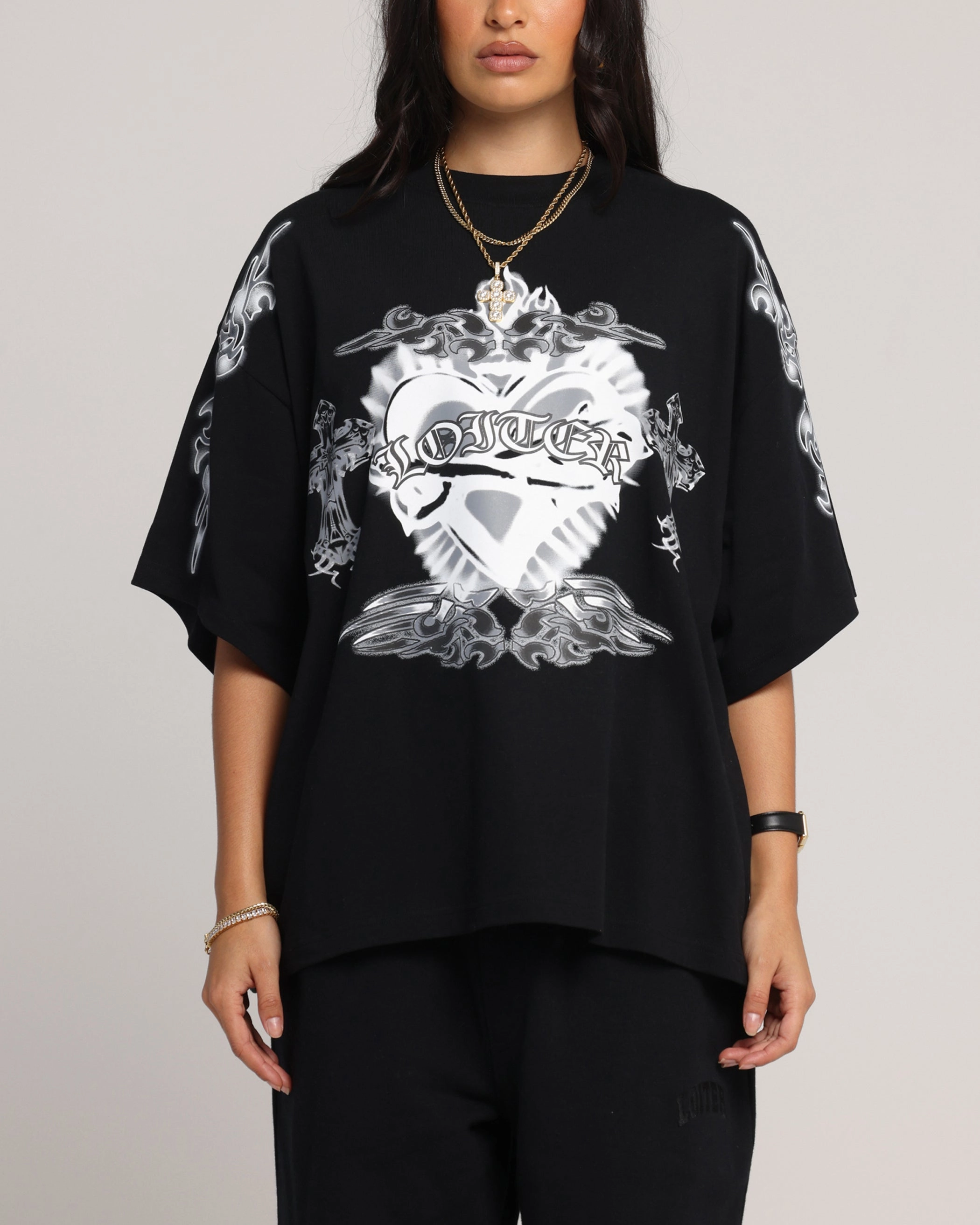 Autumn Wear Active Comfort Style Loiter Hearts T-Shirt Black