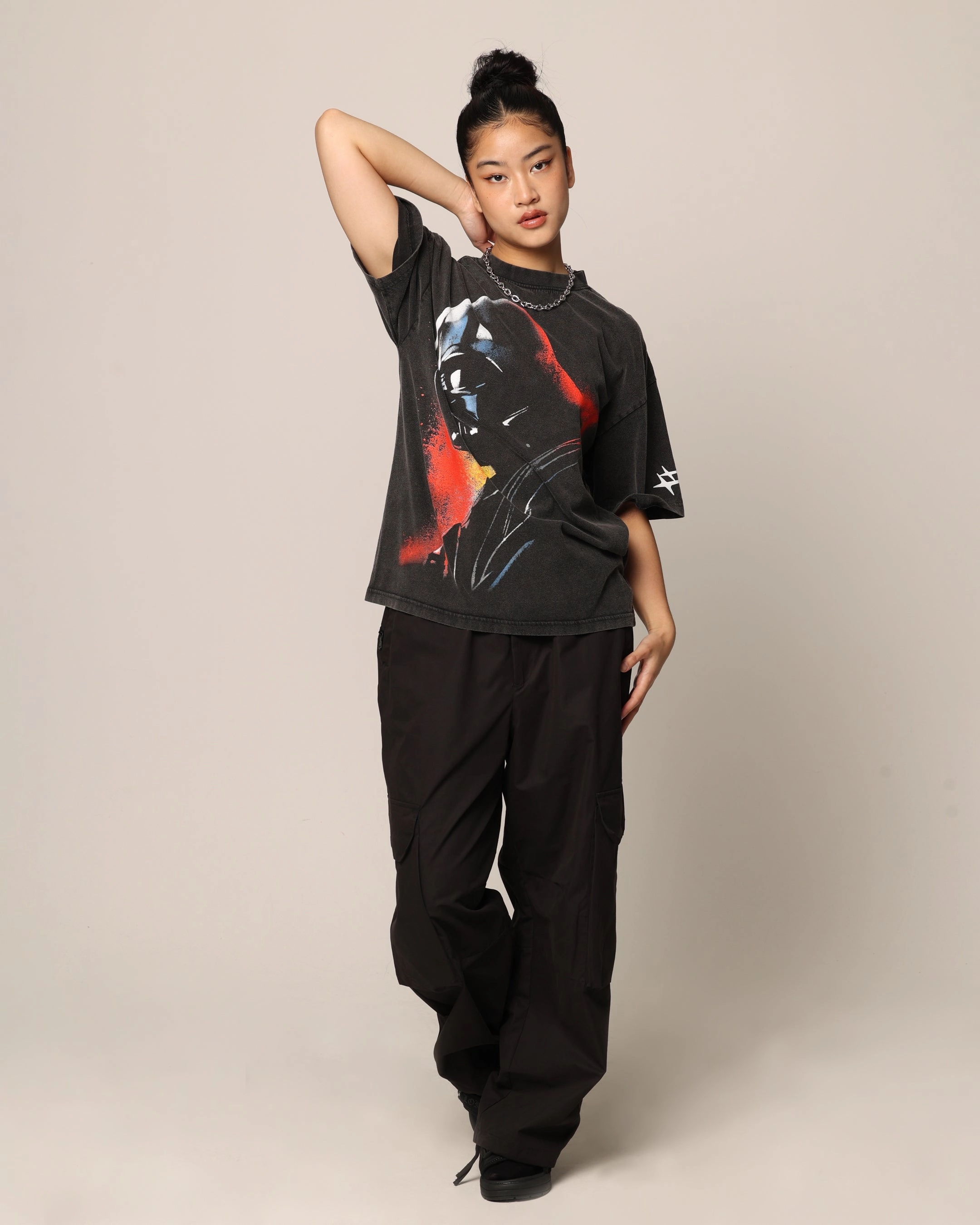 Effortless Style Sporty Layer Look Star Wars Darth Vader T-Shirt Charcoal