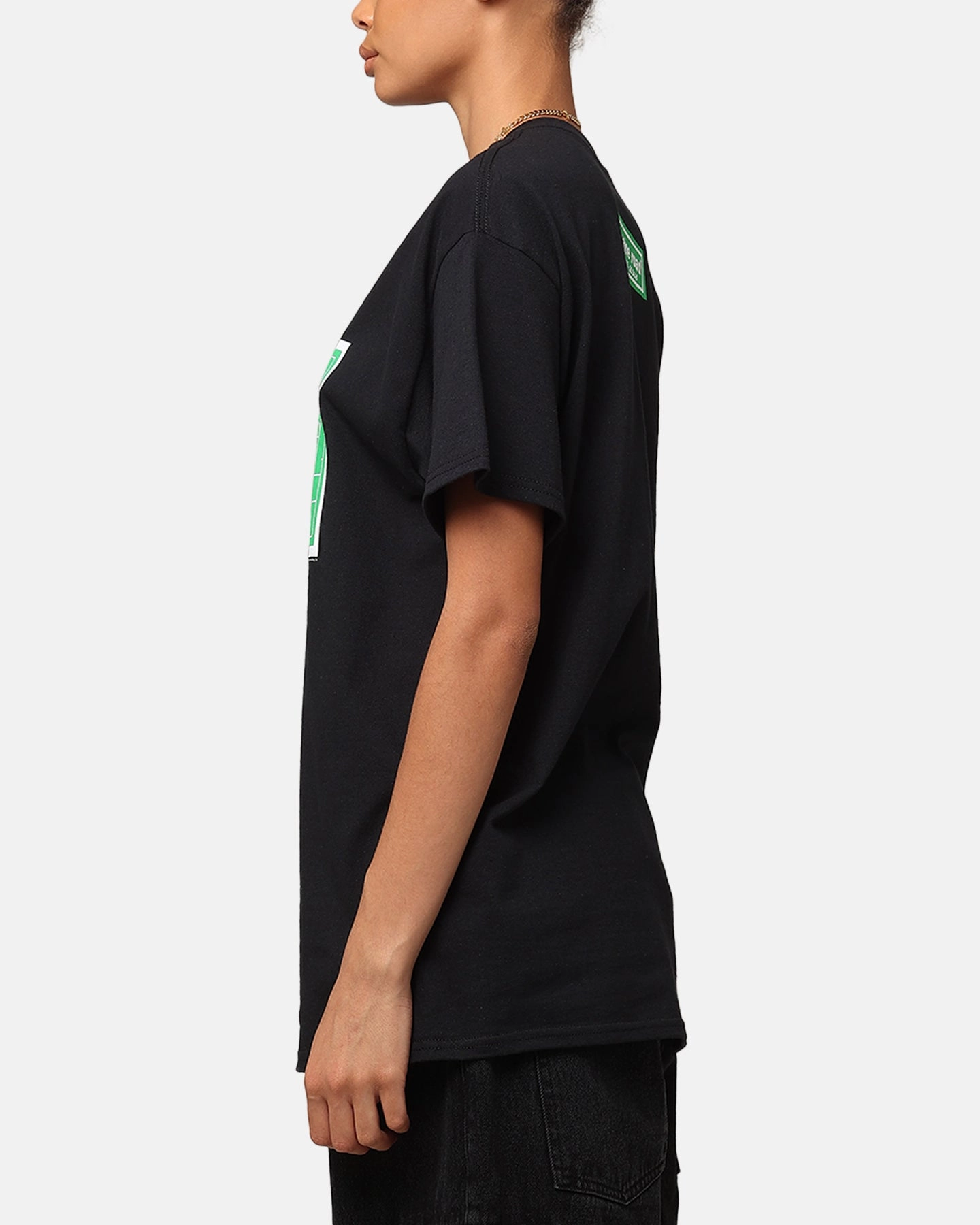 Oasis Maine Road T-Shirt Black Relaxed Vibes City Smart Look
