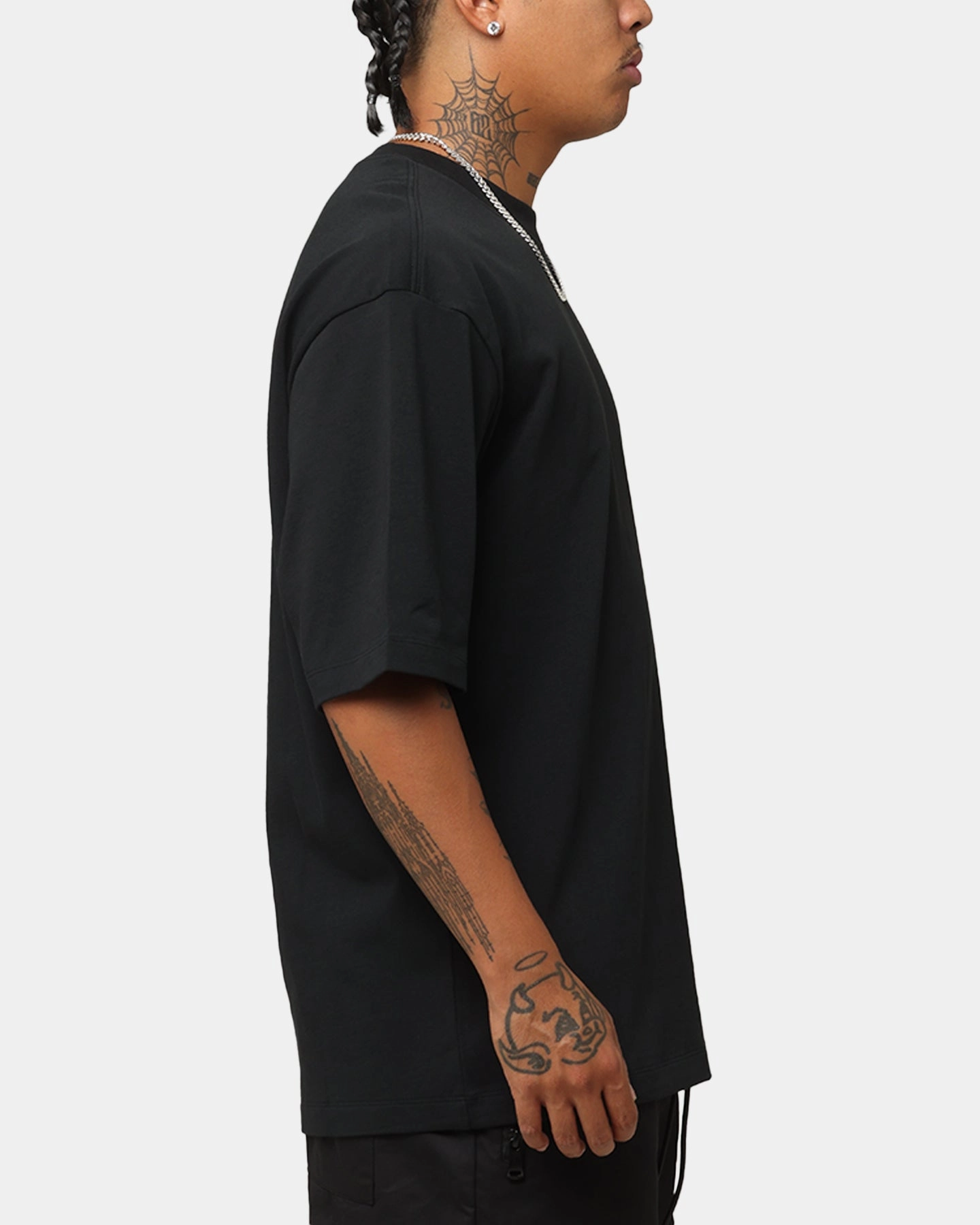 Yoga flexibility Travel Comfort Jordan Brand Sneaker Patch Crewneck T-Shirt Black/Varsity Red