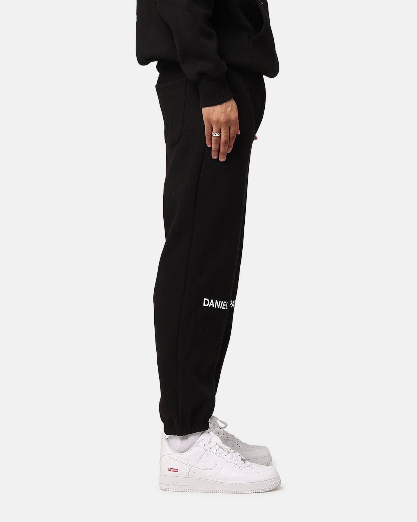 Reflective Trim Water-resistant Daniel Patrick Surplus Logo Sweatpants Black