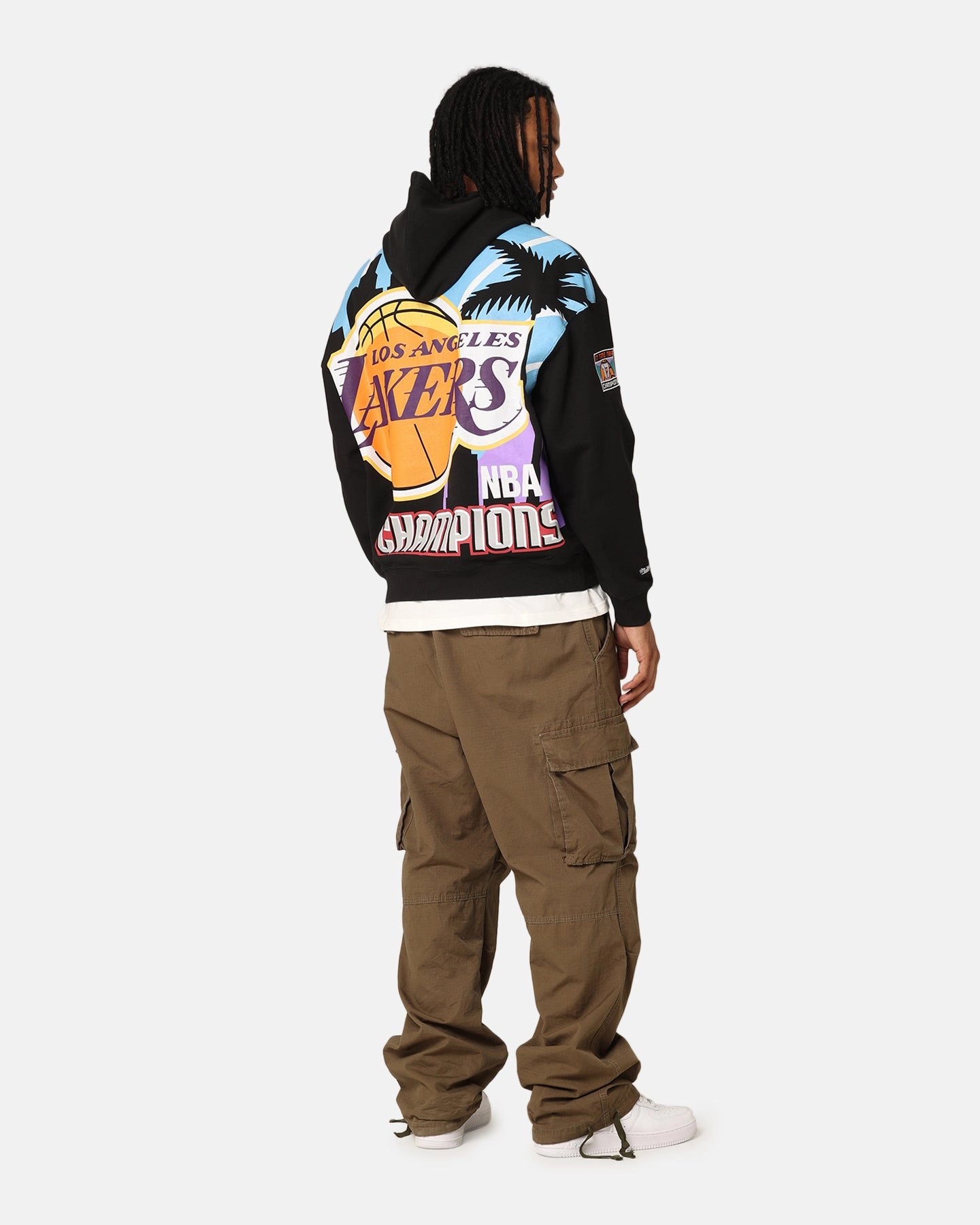 Oversized Mitchell & Ness Los Angeles Lakers 17-Time Hoodie Black