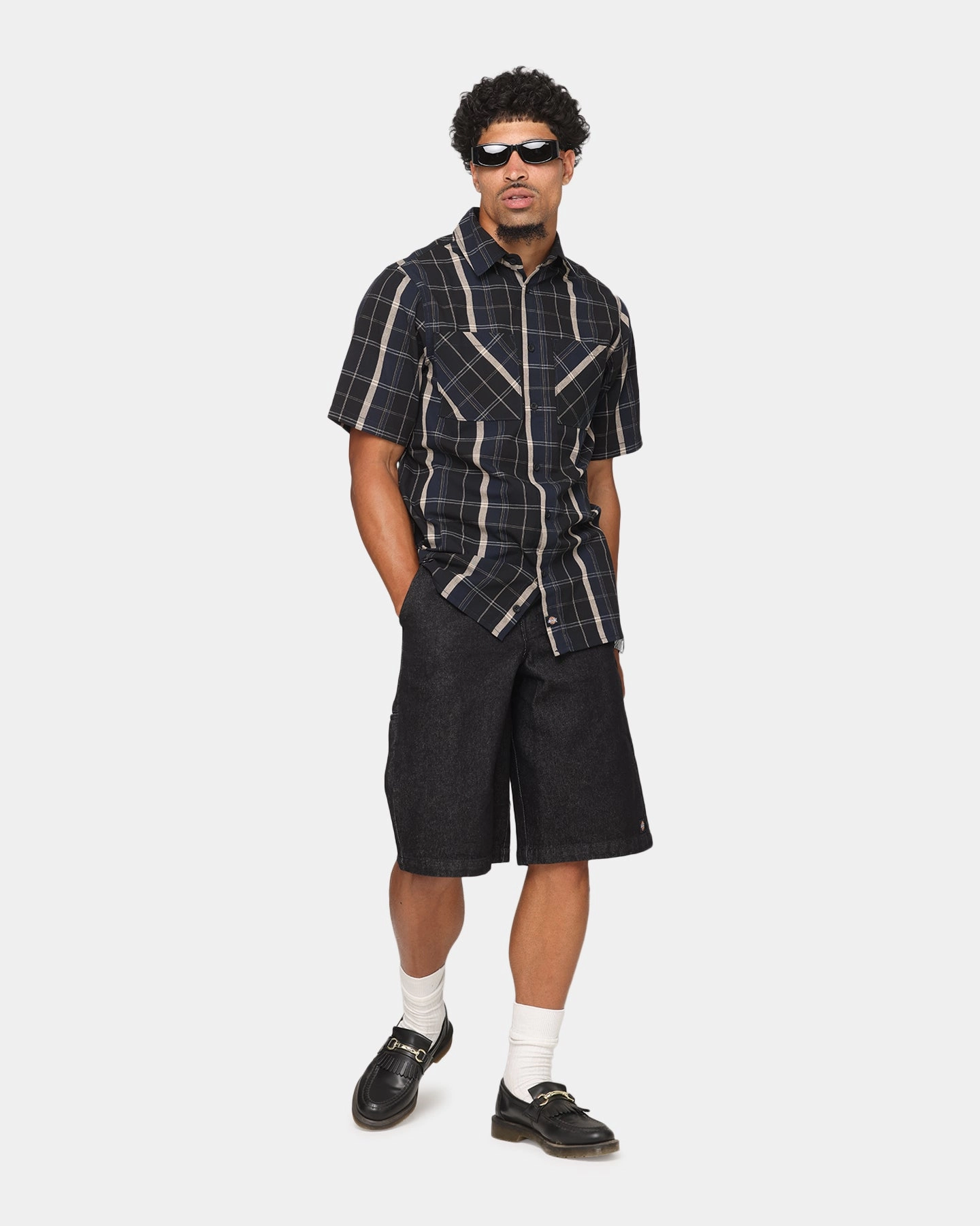 Functional Fit Hand washable Dickies 42283 13" Loose Fit Shorts Black