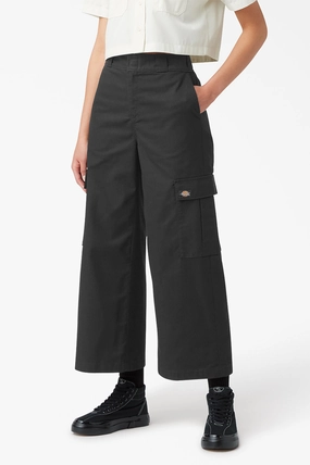 Dickies Women's Twill Crop Cargo Pants Soft and Cozy Stay Fresh