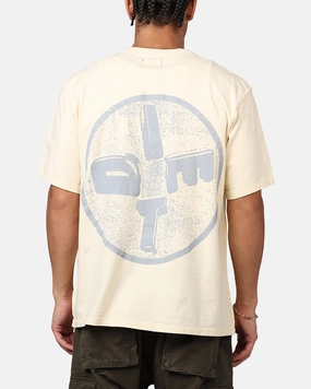 Diet Starts Monday Los Angeles T-Shirt Cream Layered Look