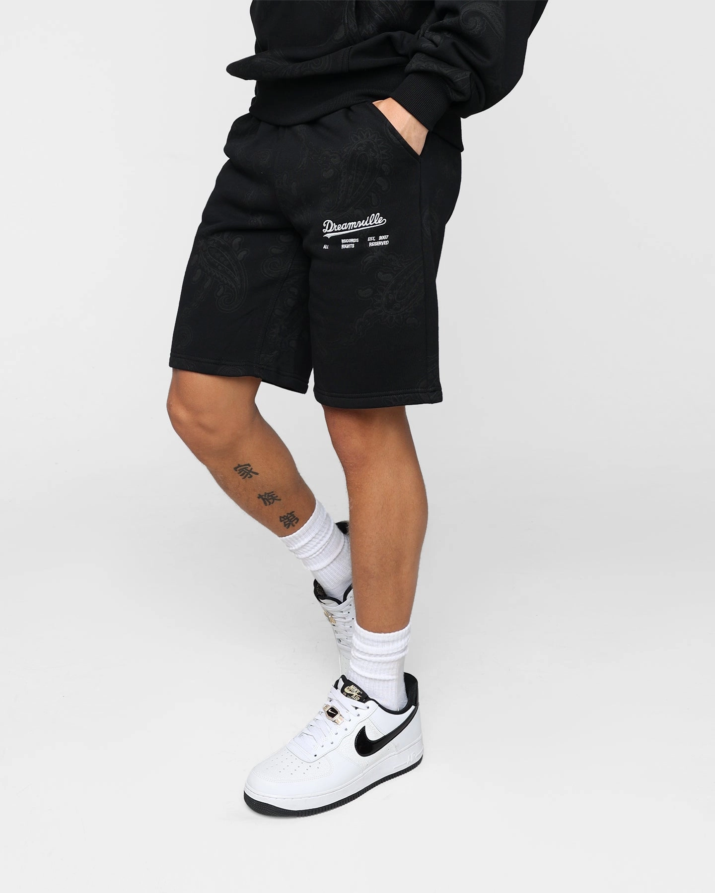 Dreamville Records Sweatshorts Black Water Resistant Finish Windproof Design